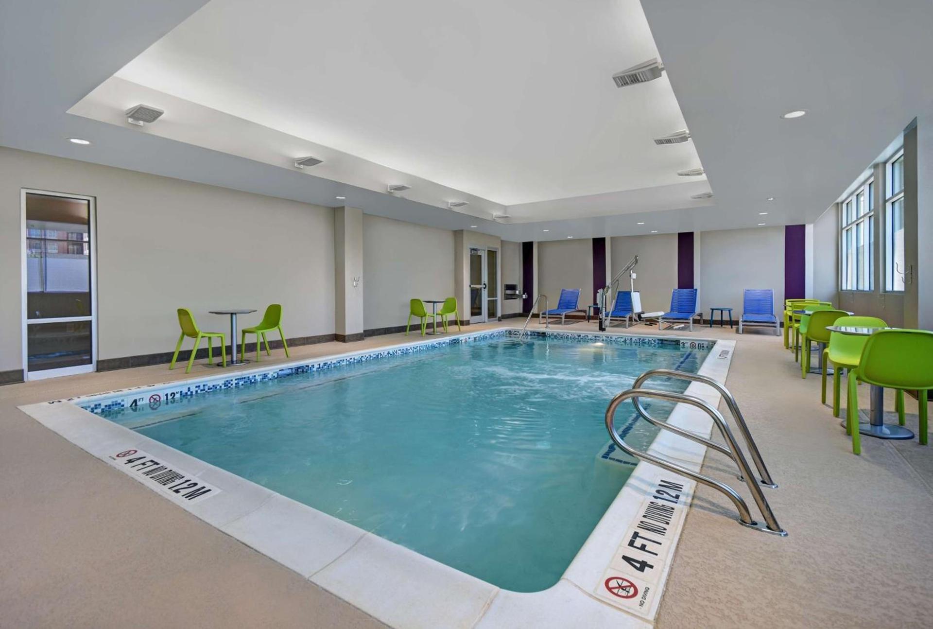 Home2 Suites by Hilton Atlanta Airport North photo 3