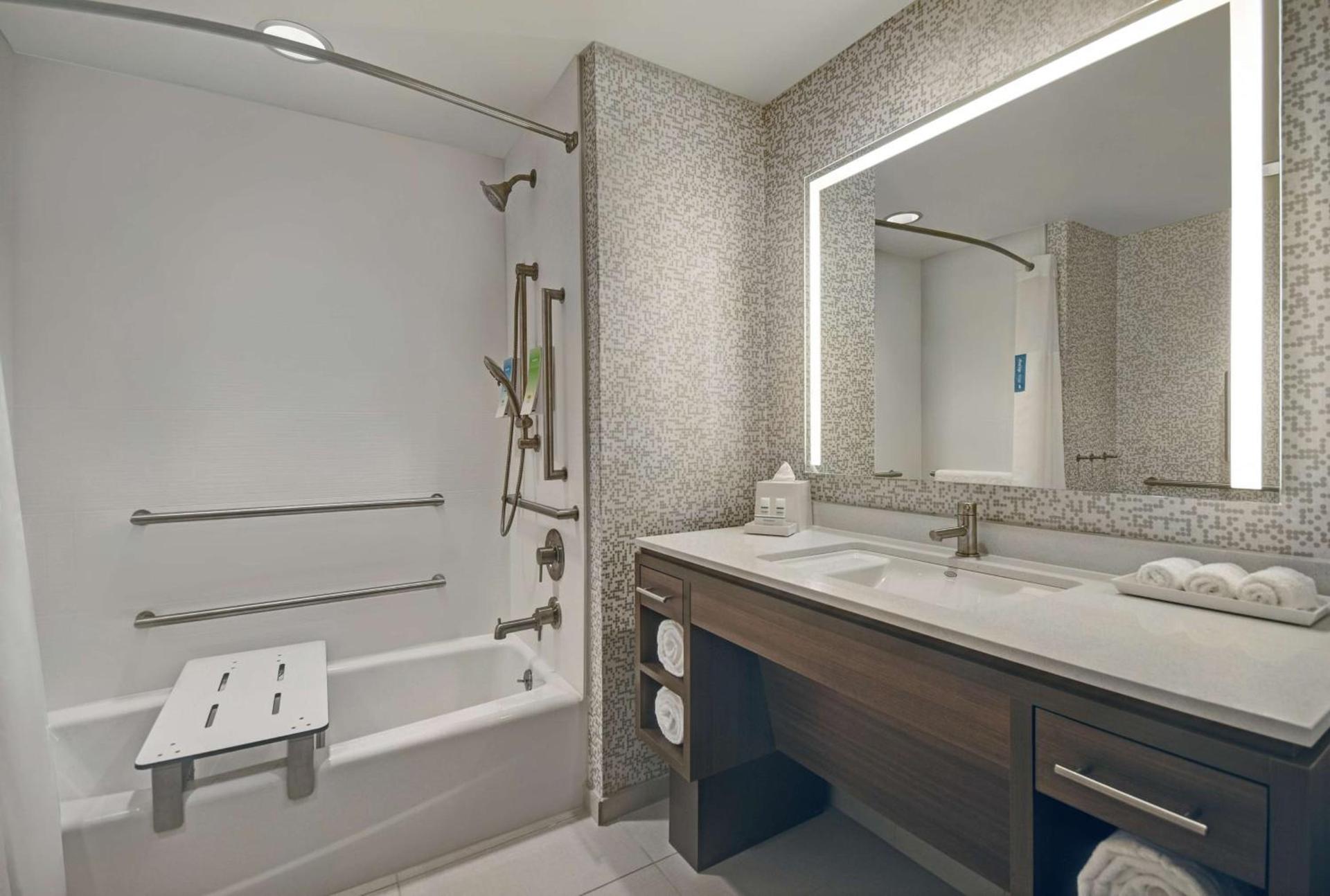 Home2 Suites by Hilton Atlanta Airport North photo 26