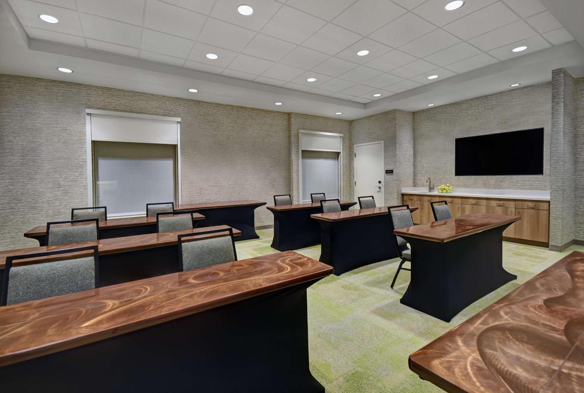 Home2 Suites by Hilton Atlanta Airport North photo 40