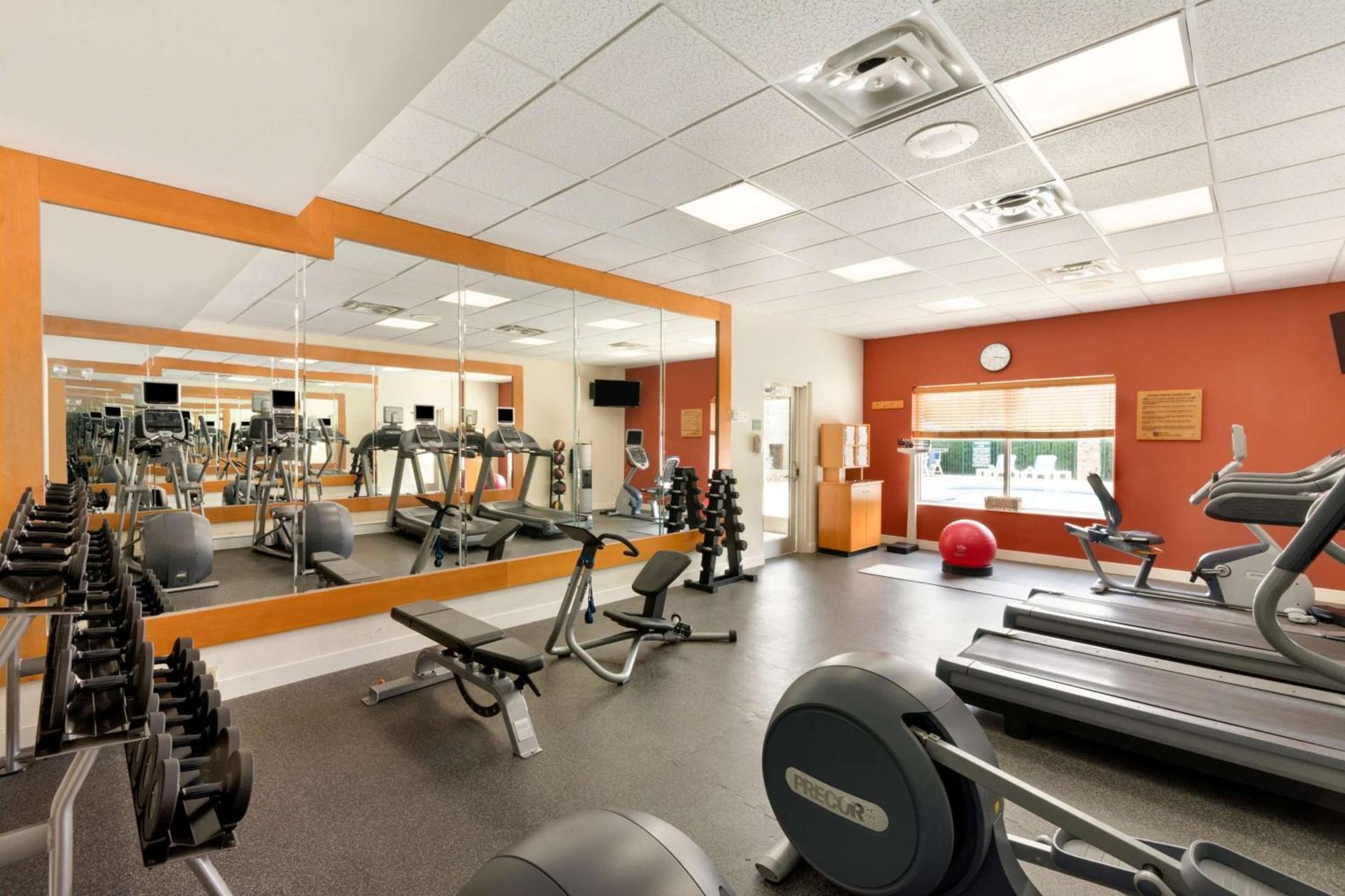 Hilton Garden Inn Atlanta Northpoint photo 16