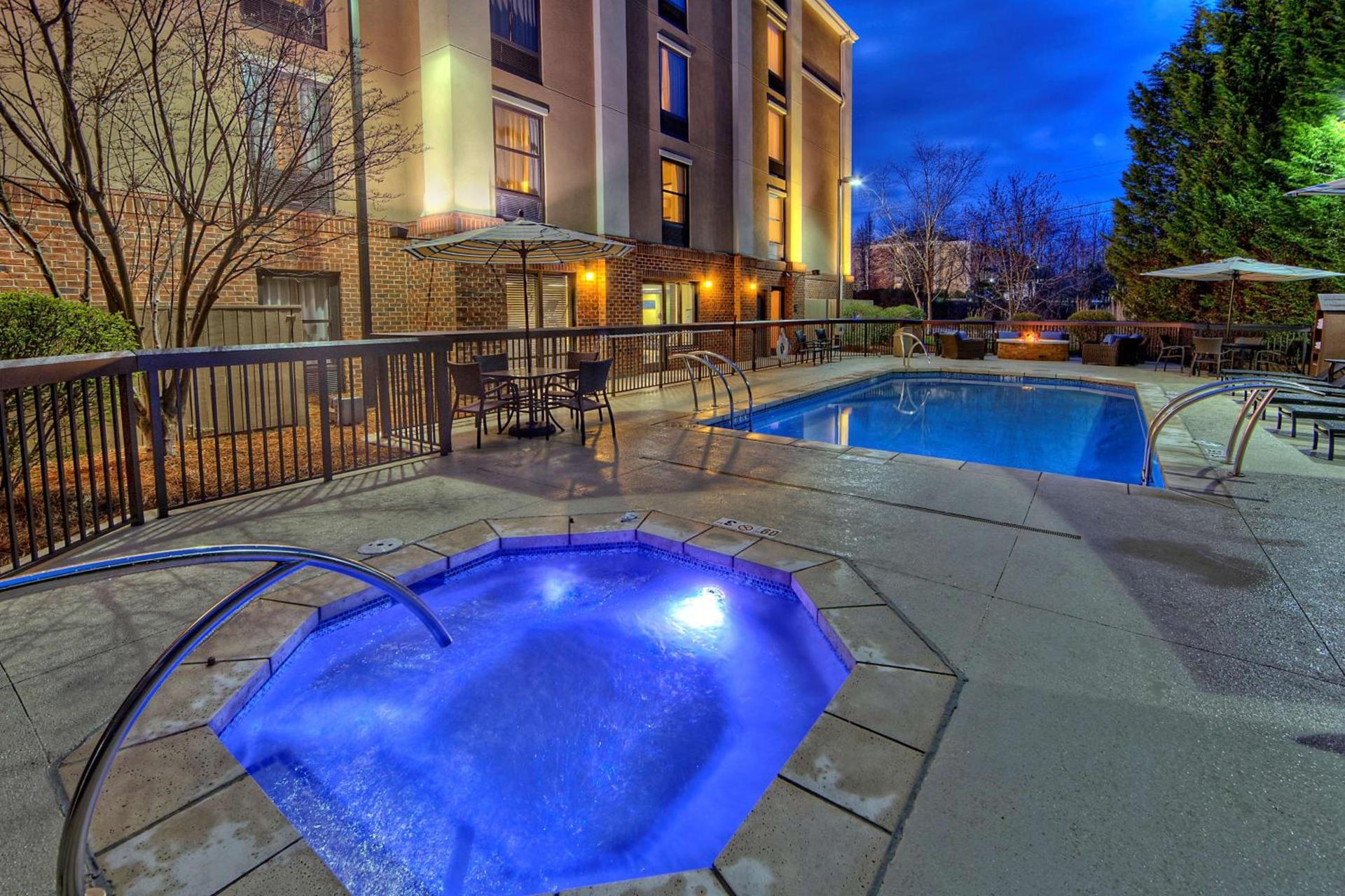 Hampton Inn and Suites Asheville Airport photo 7