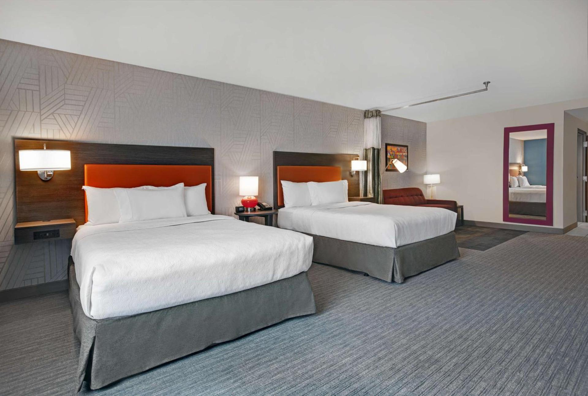 Home2 Suites By Hilton Asheville Airport photo 2