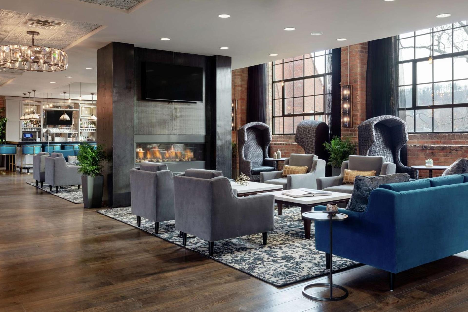 Foundry Hotel Asheville, Curio Collection By Hilton photo 14
