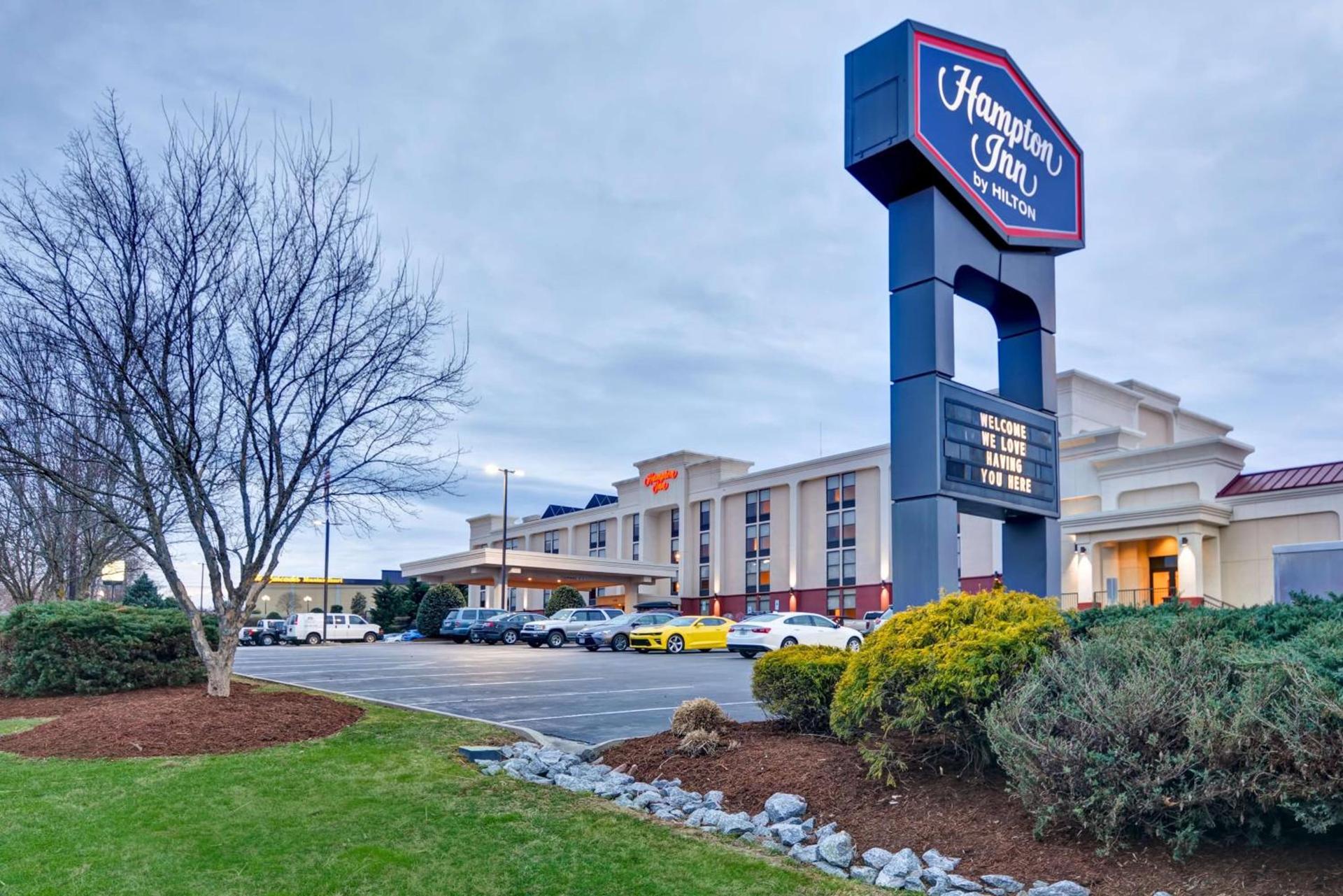 Hampton Inn Hendersonville photo 2