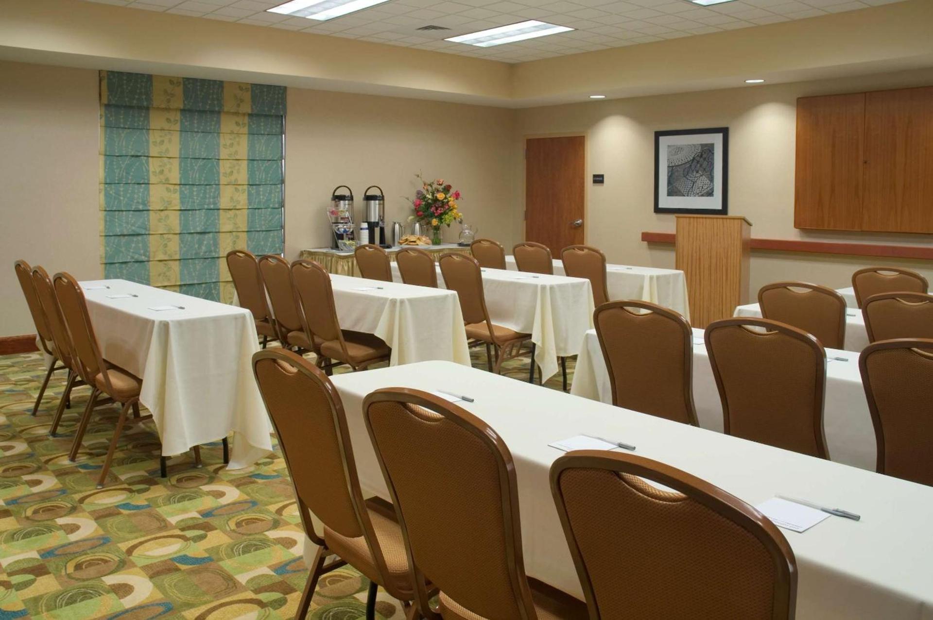 Hampton Inn Hendersonville photo 48