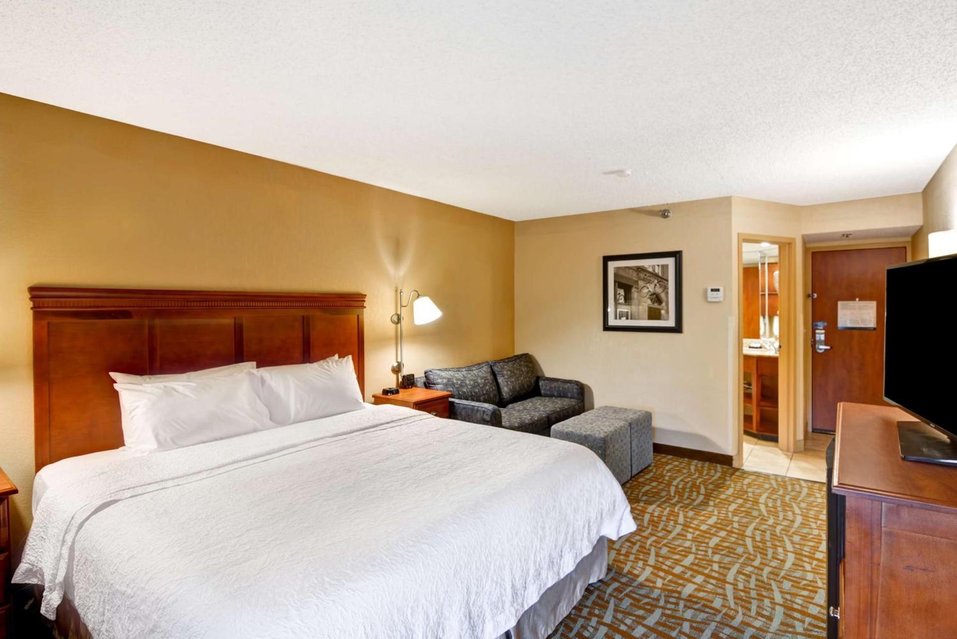 Hampton Inn Hendersonville photo 51