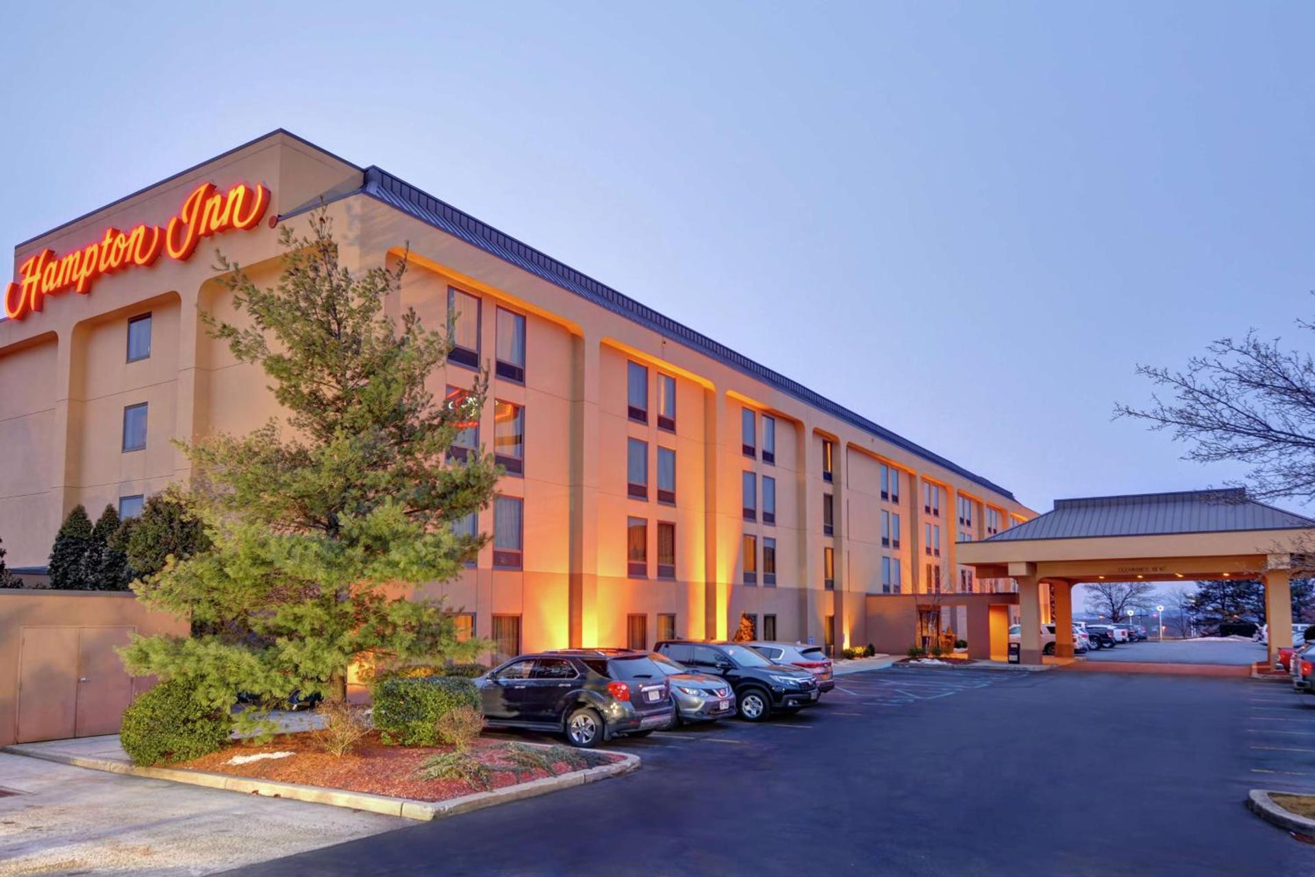 Hampton Inn Scranton at Montage Mountain photo 2