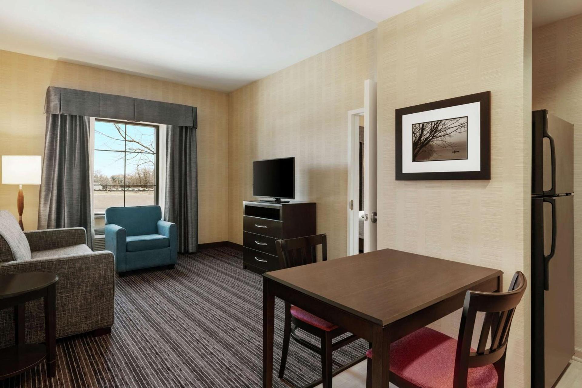 Homewood Suites by Hilton Newtown - Langhorne, PA photo 18
