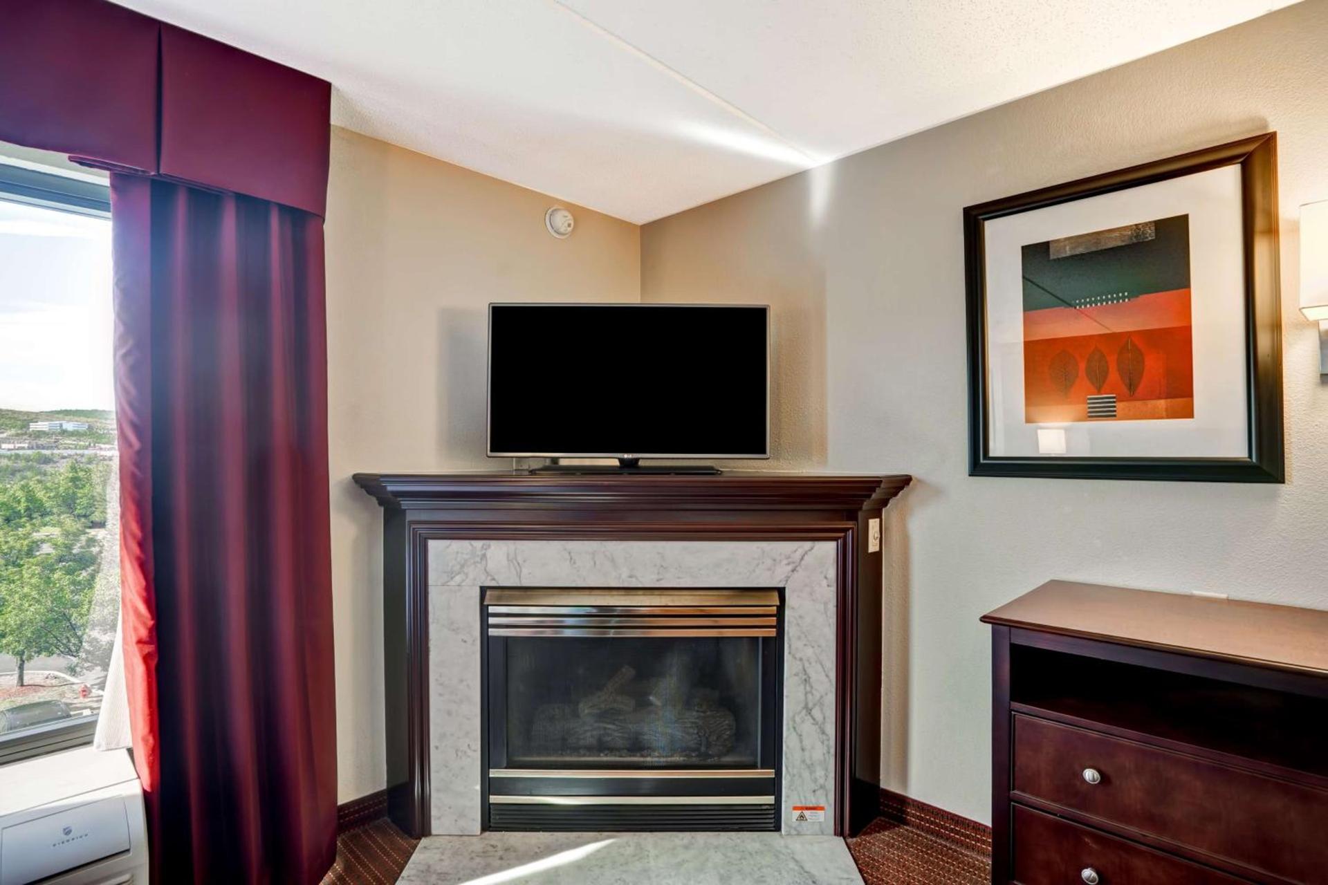 Hampton Inn Scranton at Montage Mountain photo 14
