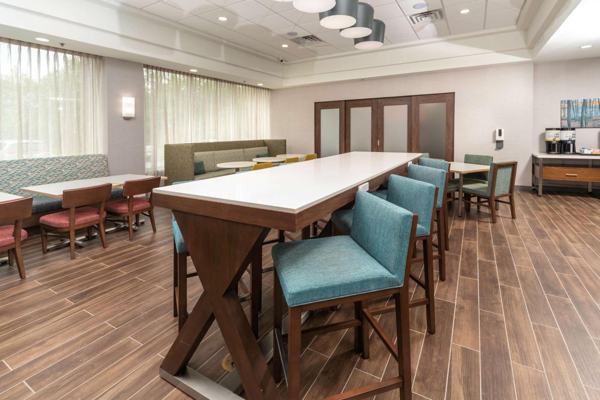 Hampton Inn Swedesboro Philadelphia photo 13