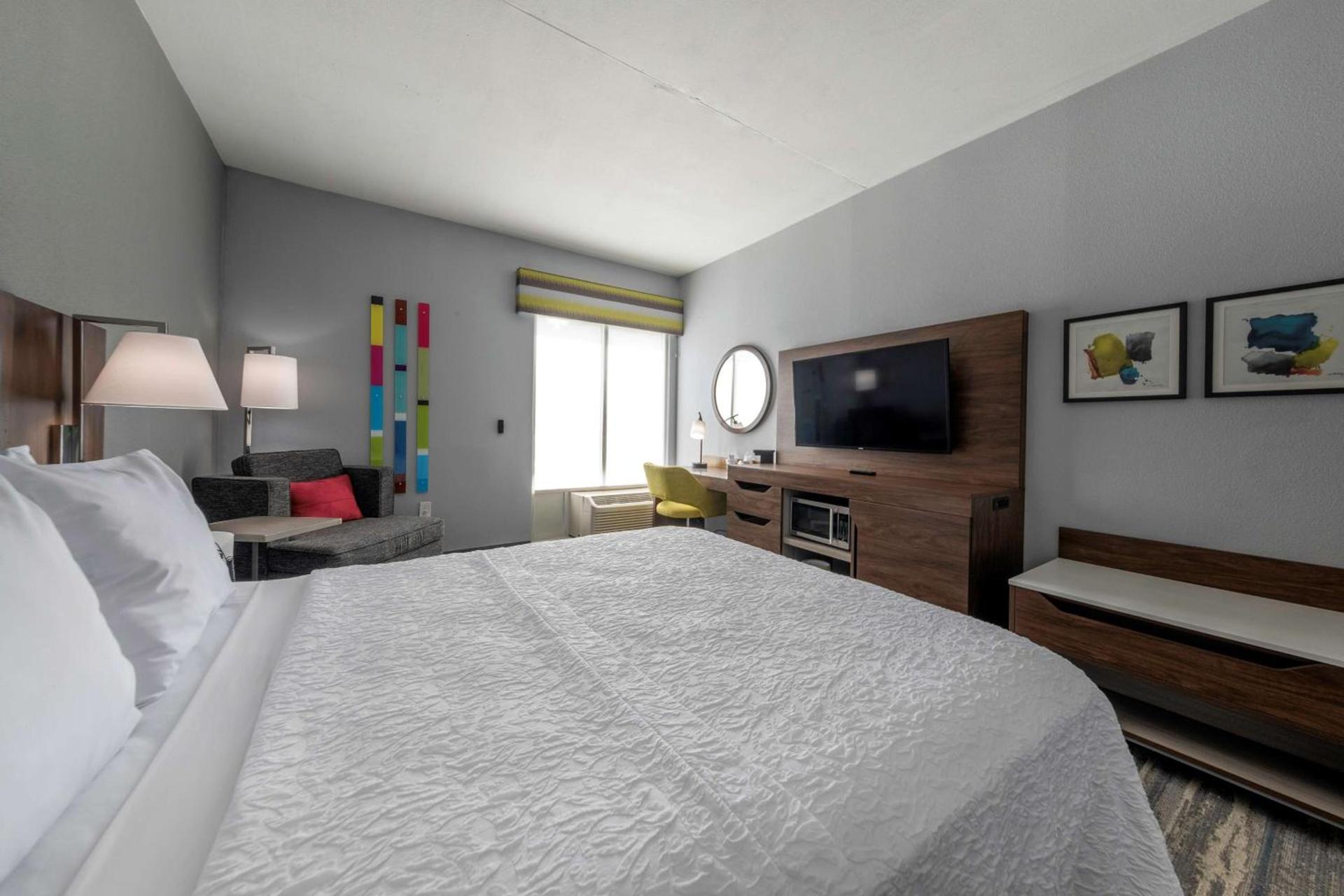 Hampton Inn Swedesboro Philadelphia photo 40