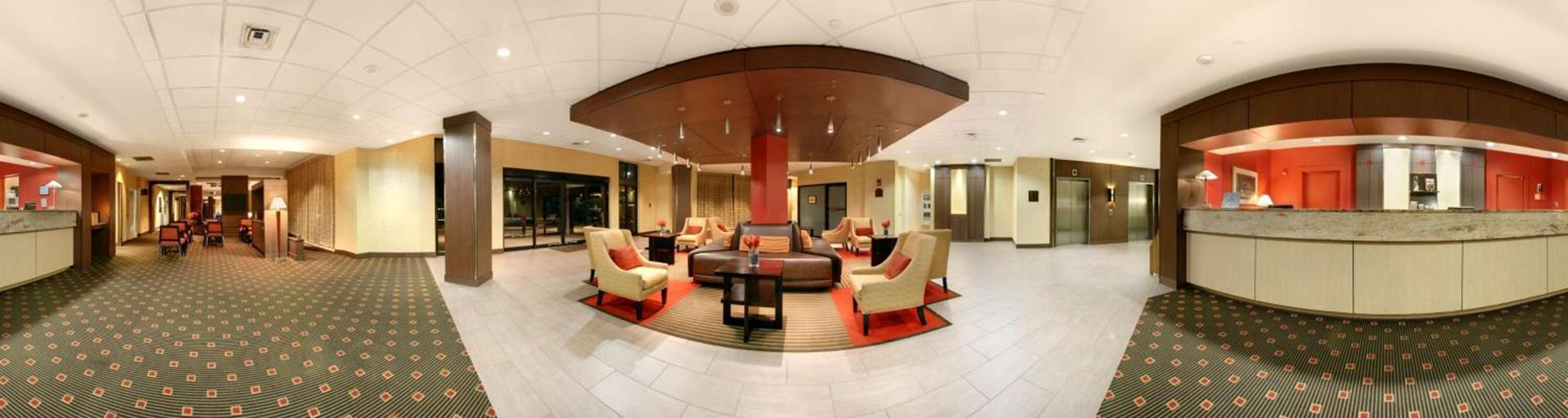 DoubleTree by Hilton Bradley International Airport photo 3