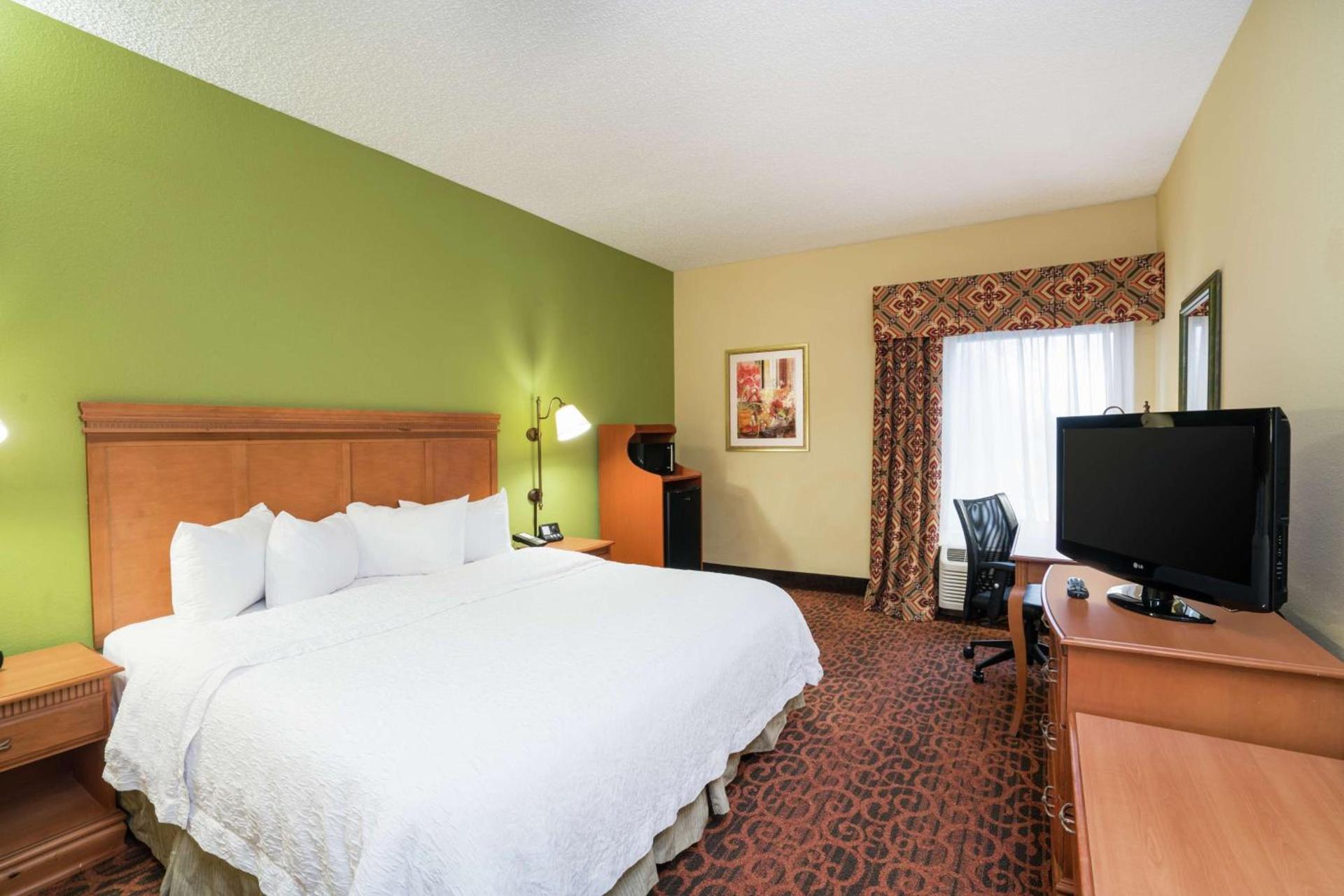 Spark by Hilton Bardstown photo 18
