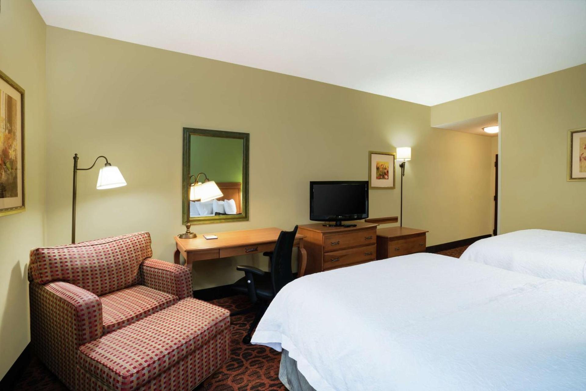 Spark by Hilton Bardstown photo 21