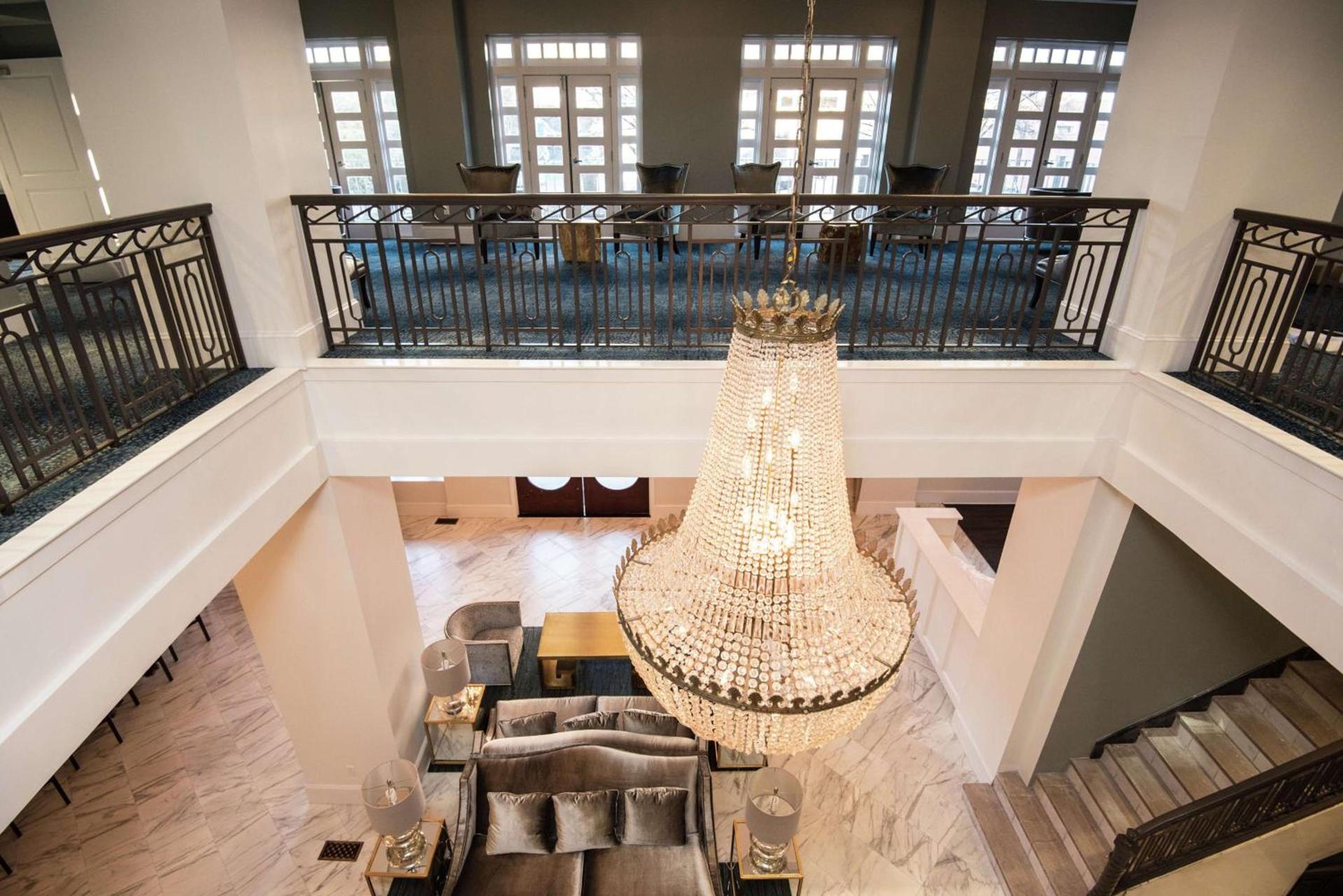 Redmont Hotel Birmingham - Curio Collection by Hilton photo 4