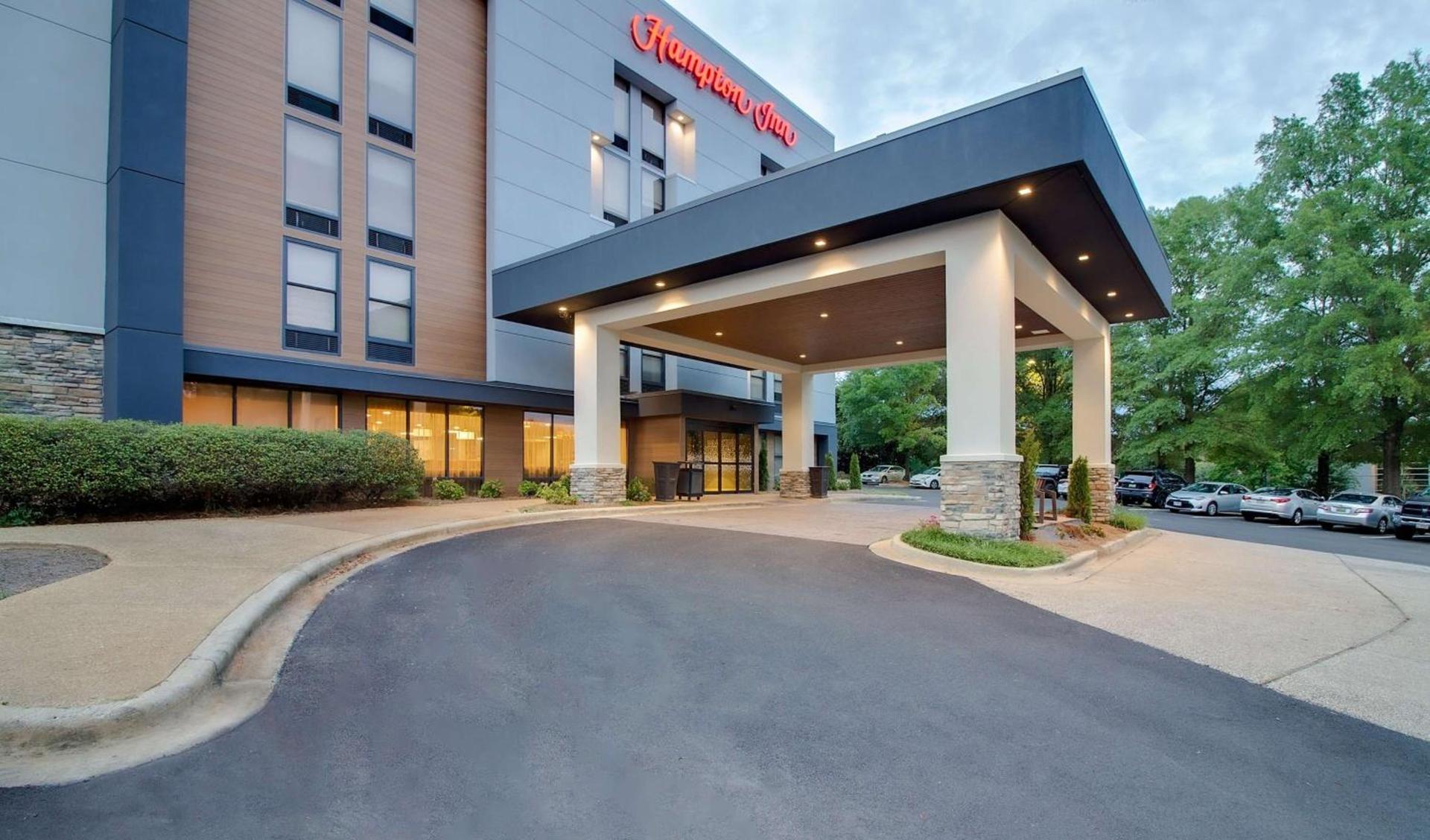Hampton Inn Birmingham-Colonnade 280 photo 2