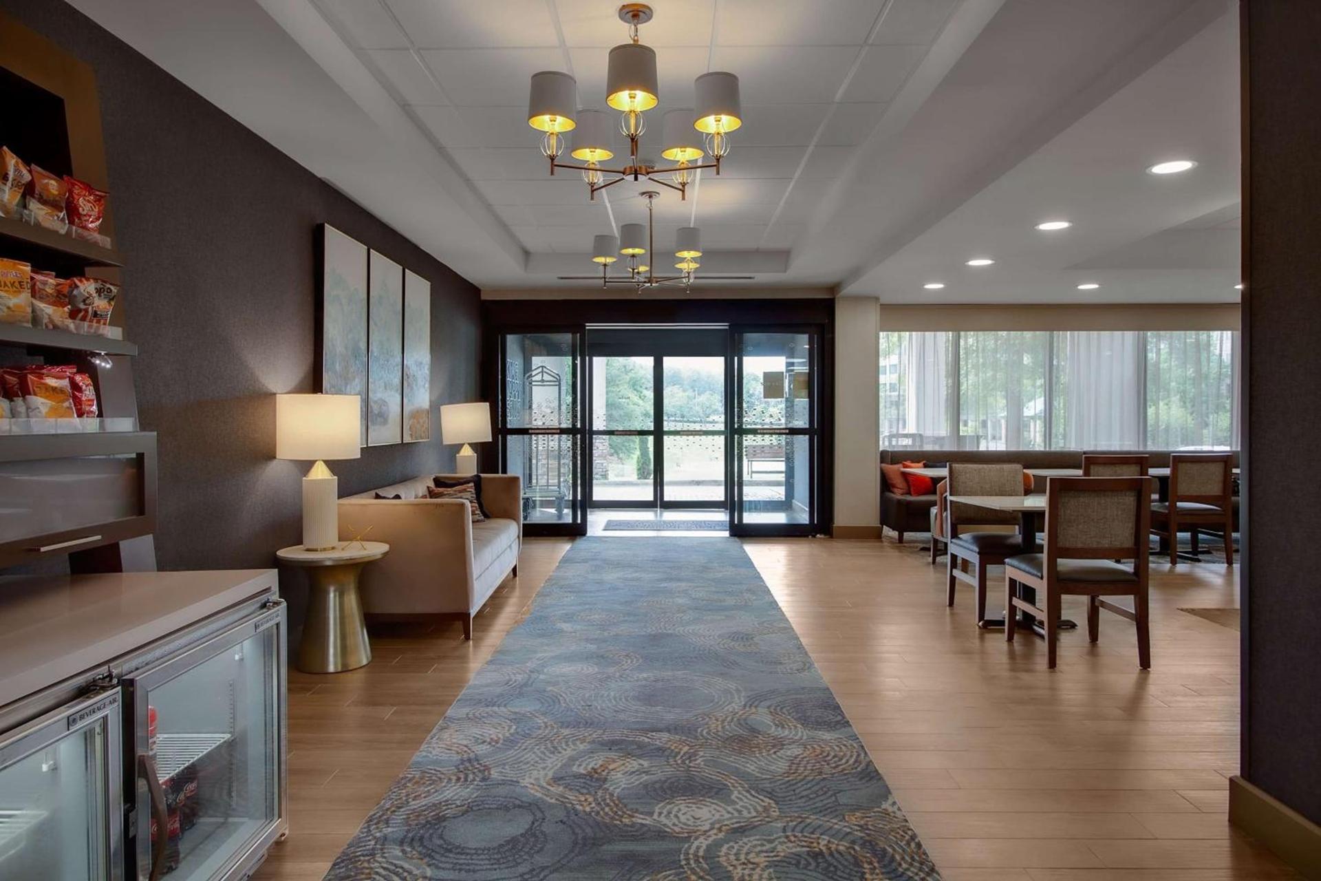 Hampton Inn Birmingham-Colonnade 280 photo 12