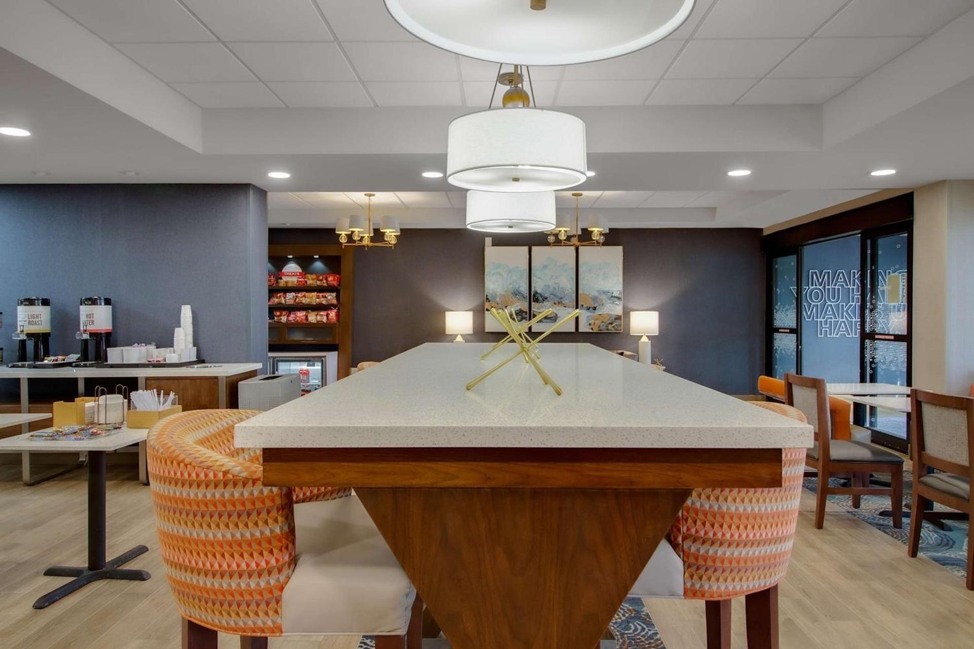 Hampton Inn Birmingham-Colonnade 280 photo 16