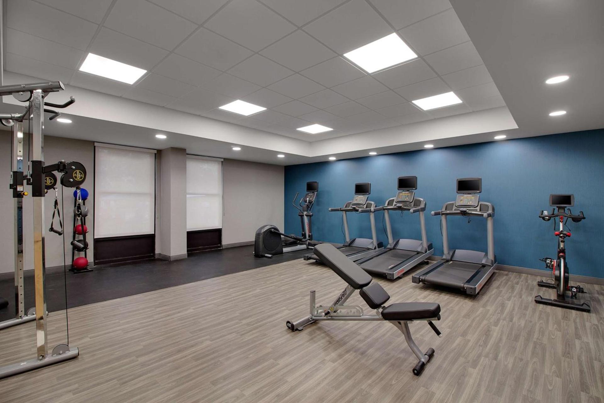 Hampton Inn Birmingham-Colonnade 280 photo 26