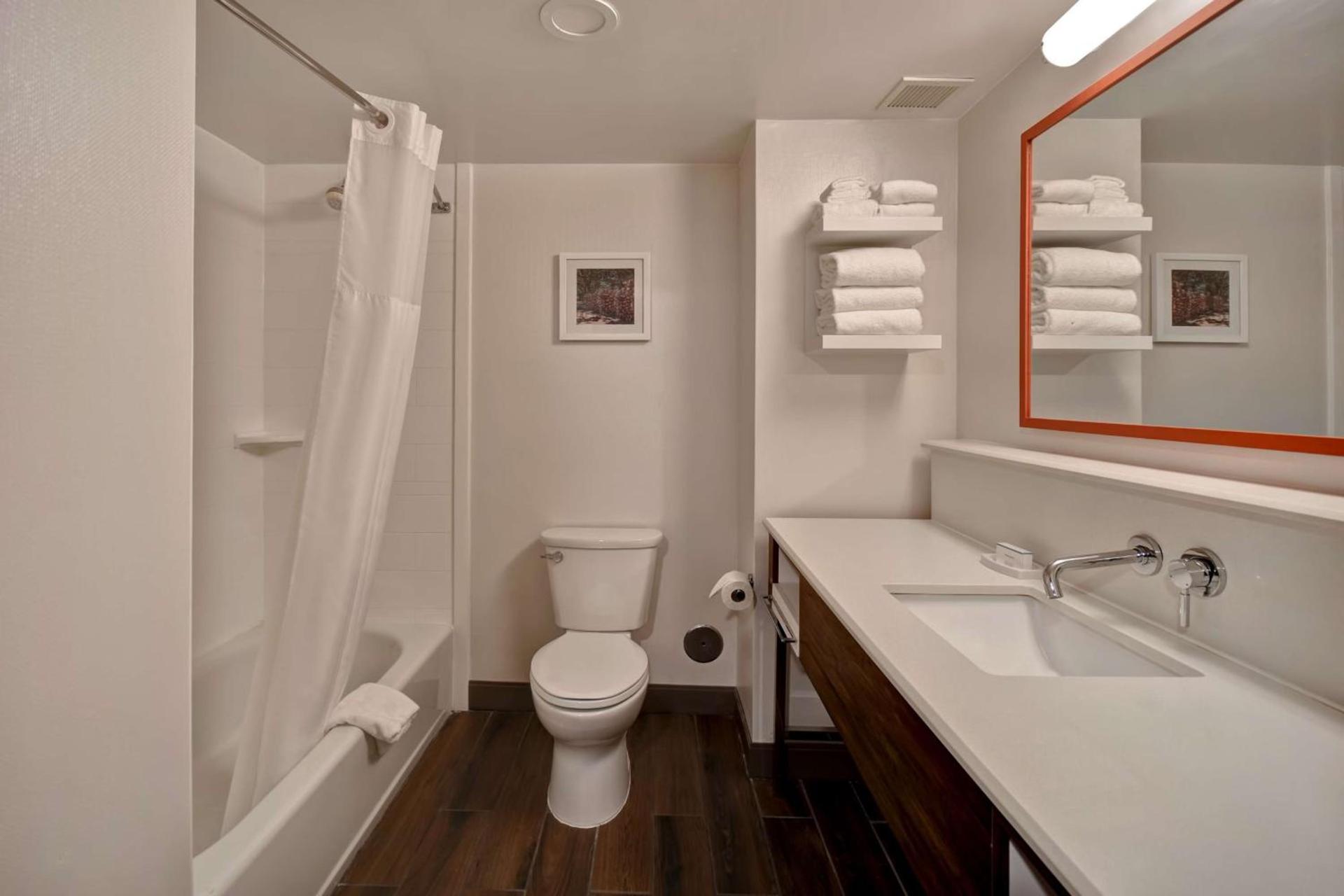 Hampton Inn Birmingham-Colonnade 280 photo 40