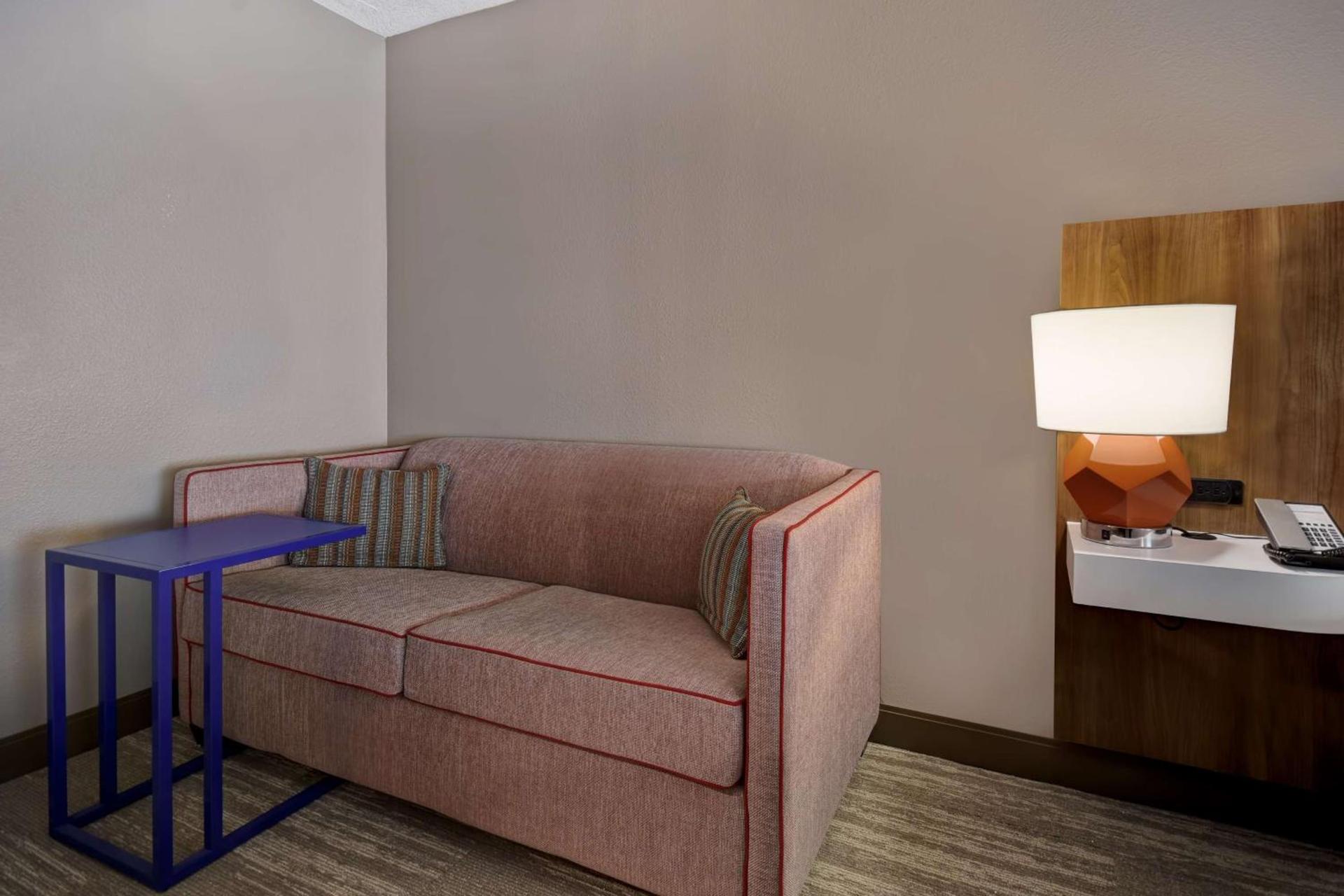 Hampton Inn Birmingham-Colonnade 280 photo 42