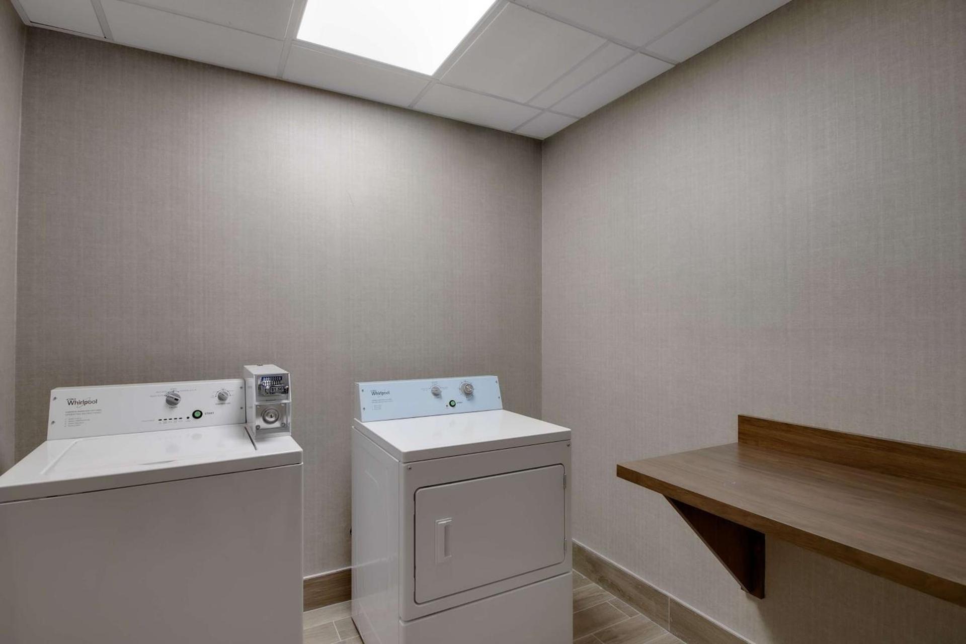 Hampton Inn Birmingham-Colonnade 280 photo 54