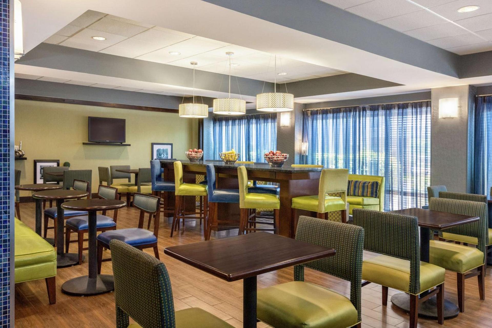 Hampton Inn Birmingham-Trussville photo 4