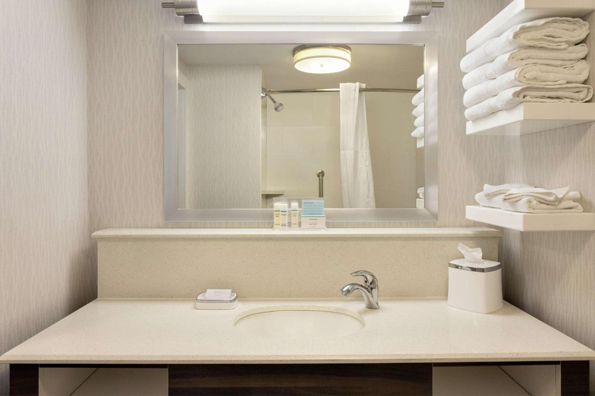 Hampton Inn Birmingham-Trussville photo 25