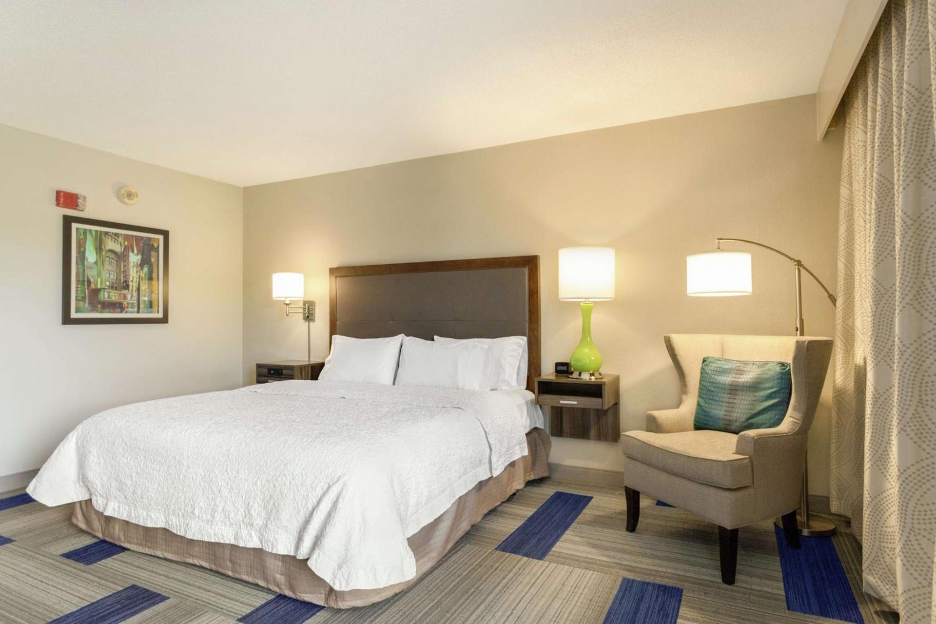 Hampton Inn Birmingham-Trussville photo 37