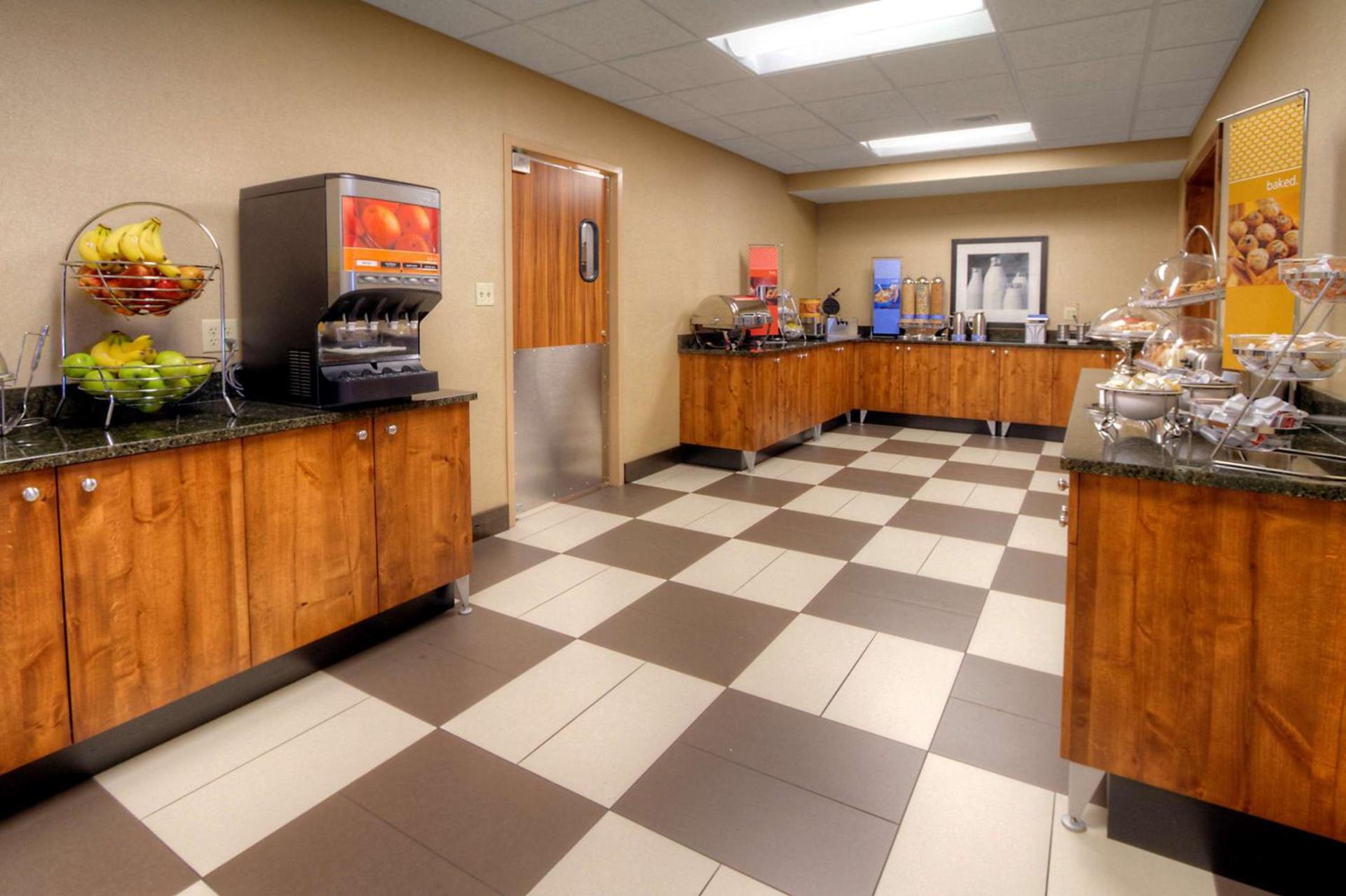 Hampton Inn Billings photo 12