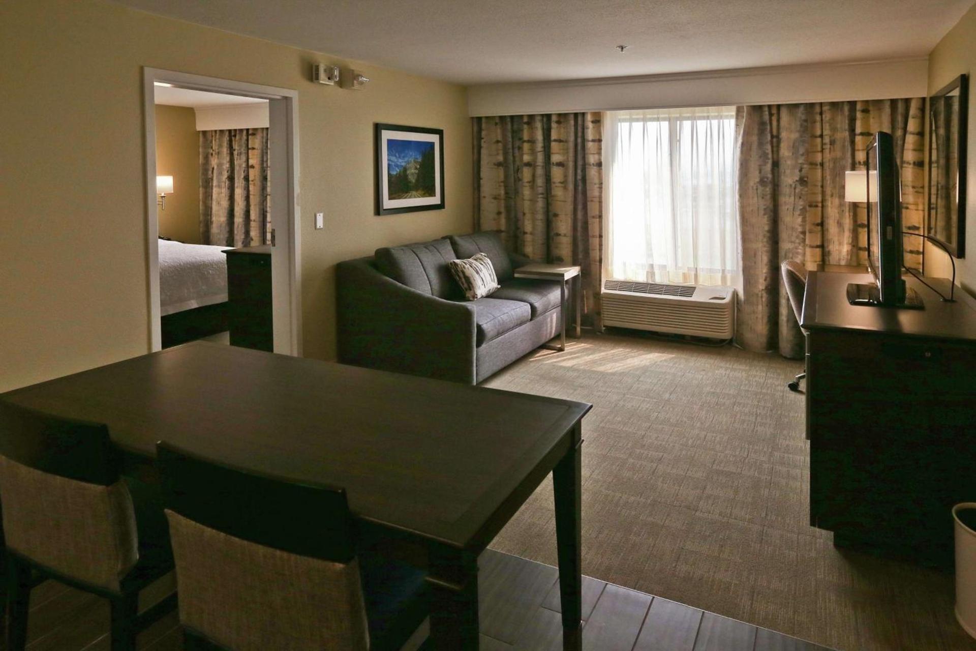 Hampton Inn Billings photo 32