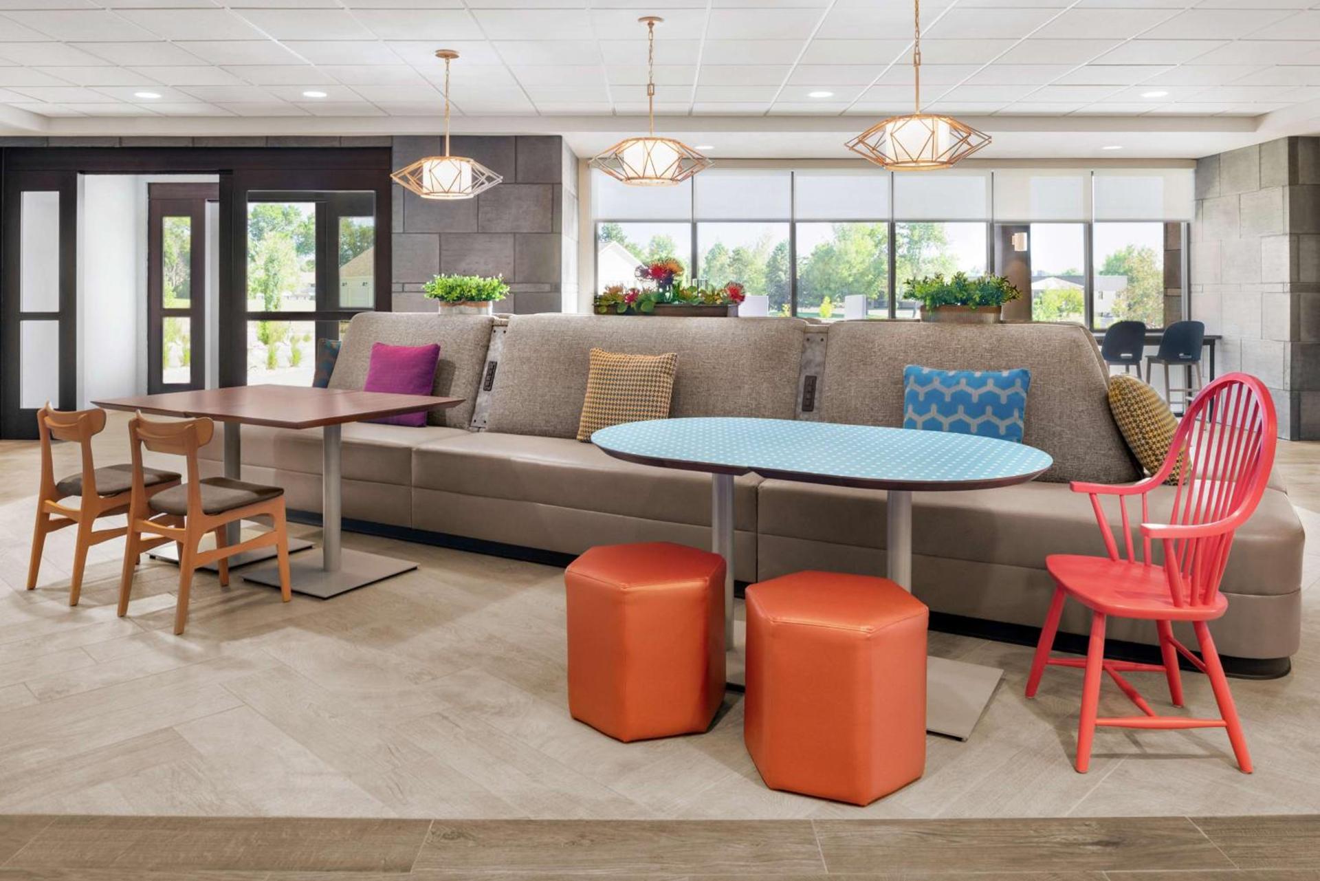 Home2 Suites By Hilton Bismarck photo 12
