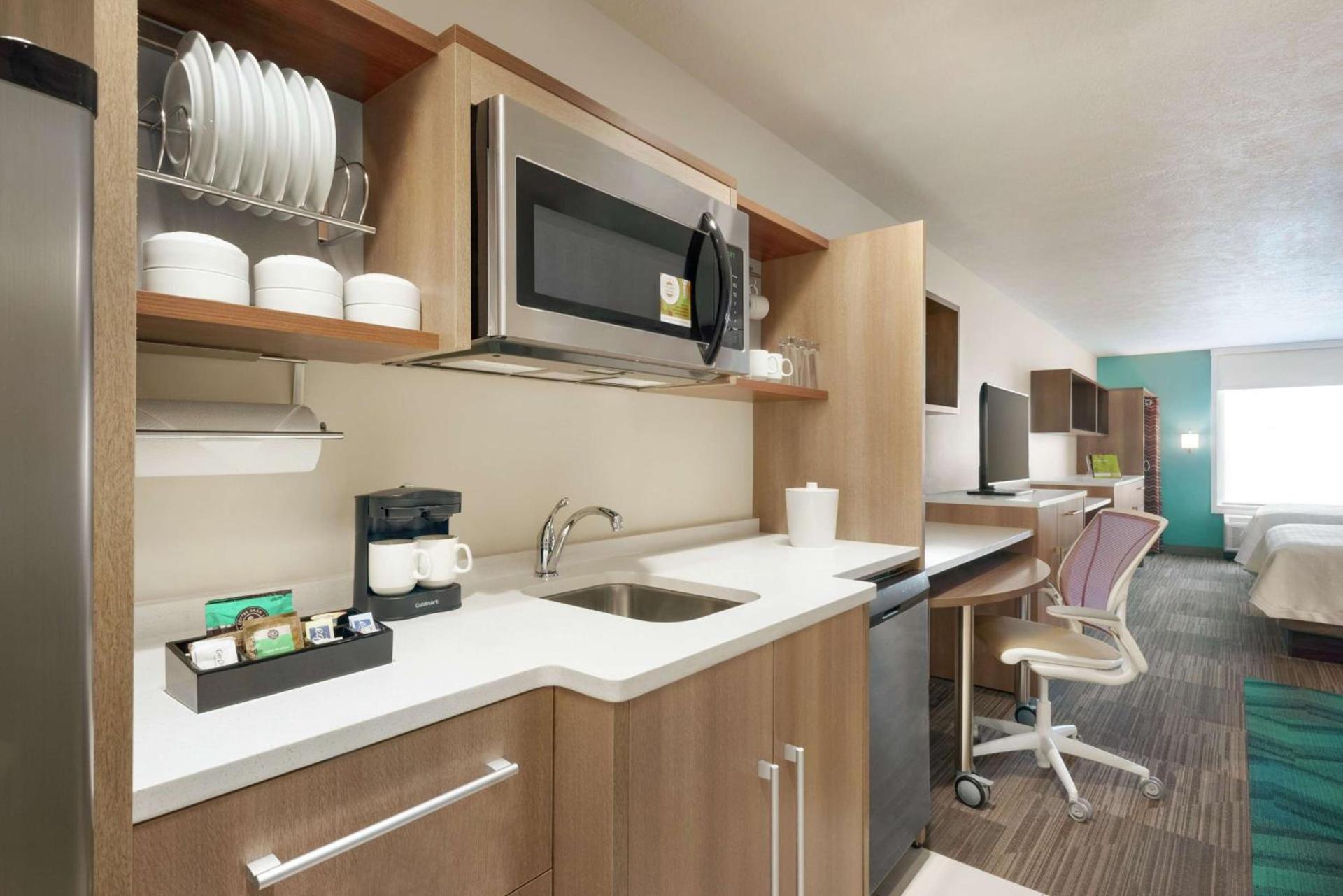 Home2 Suites By Hilton Bismarck photo 29