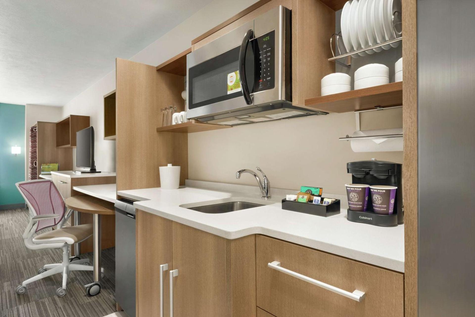 Home2 Suites By Hilton Bismarck photo 37