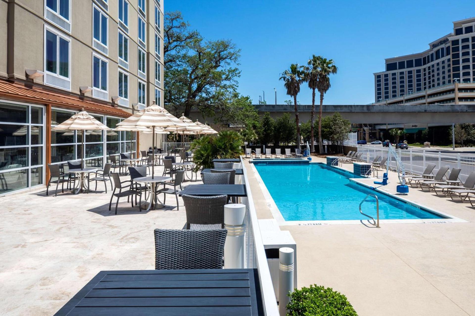 DoubleTree by Hilton Biloxi photo 19