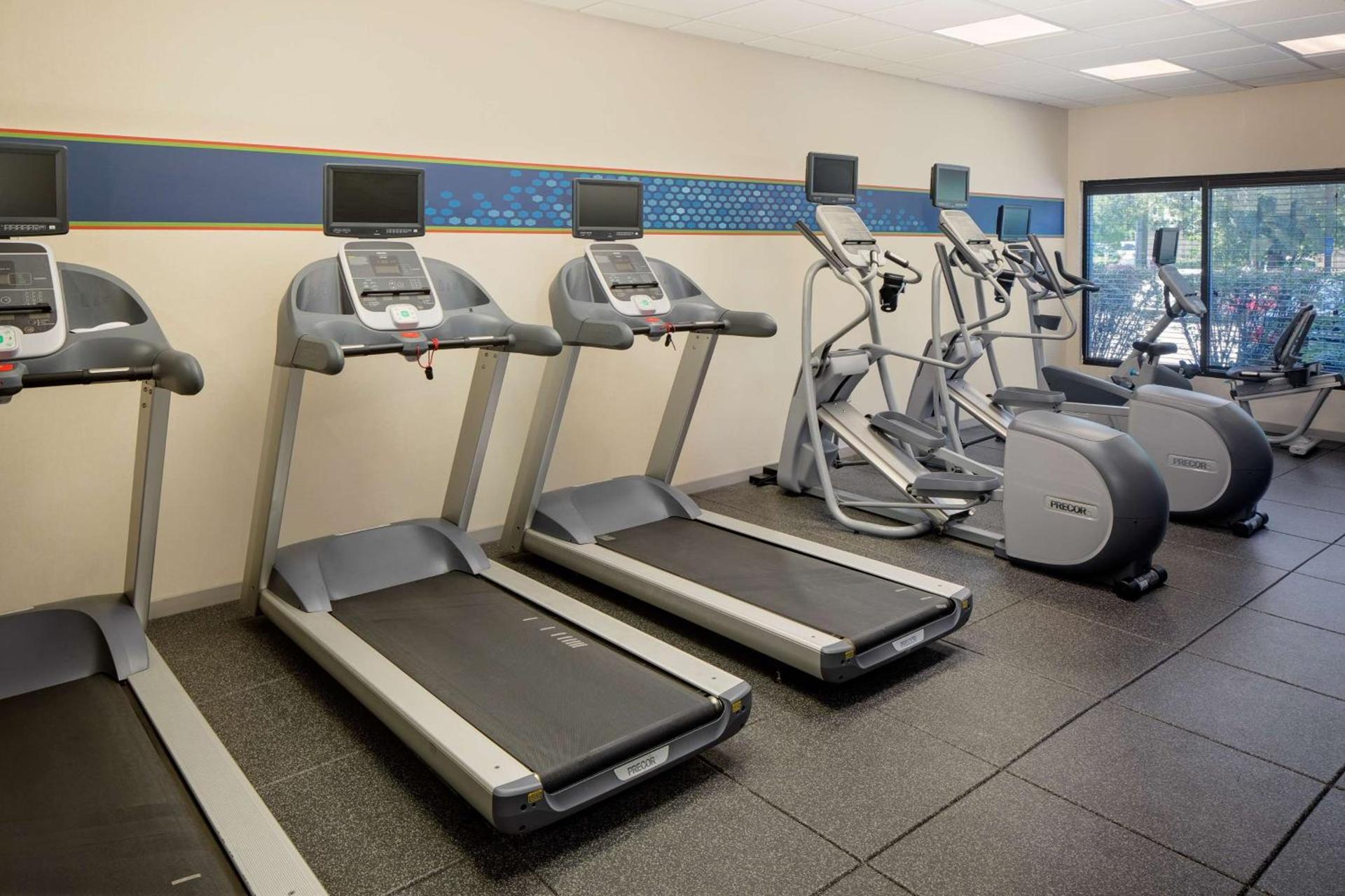 Hampton Inn & Suites Nashville-Airport photo 11