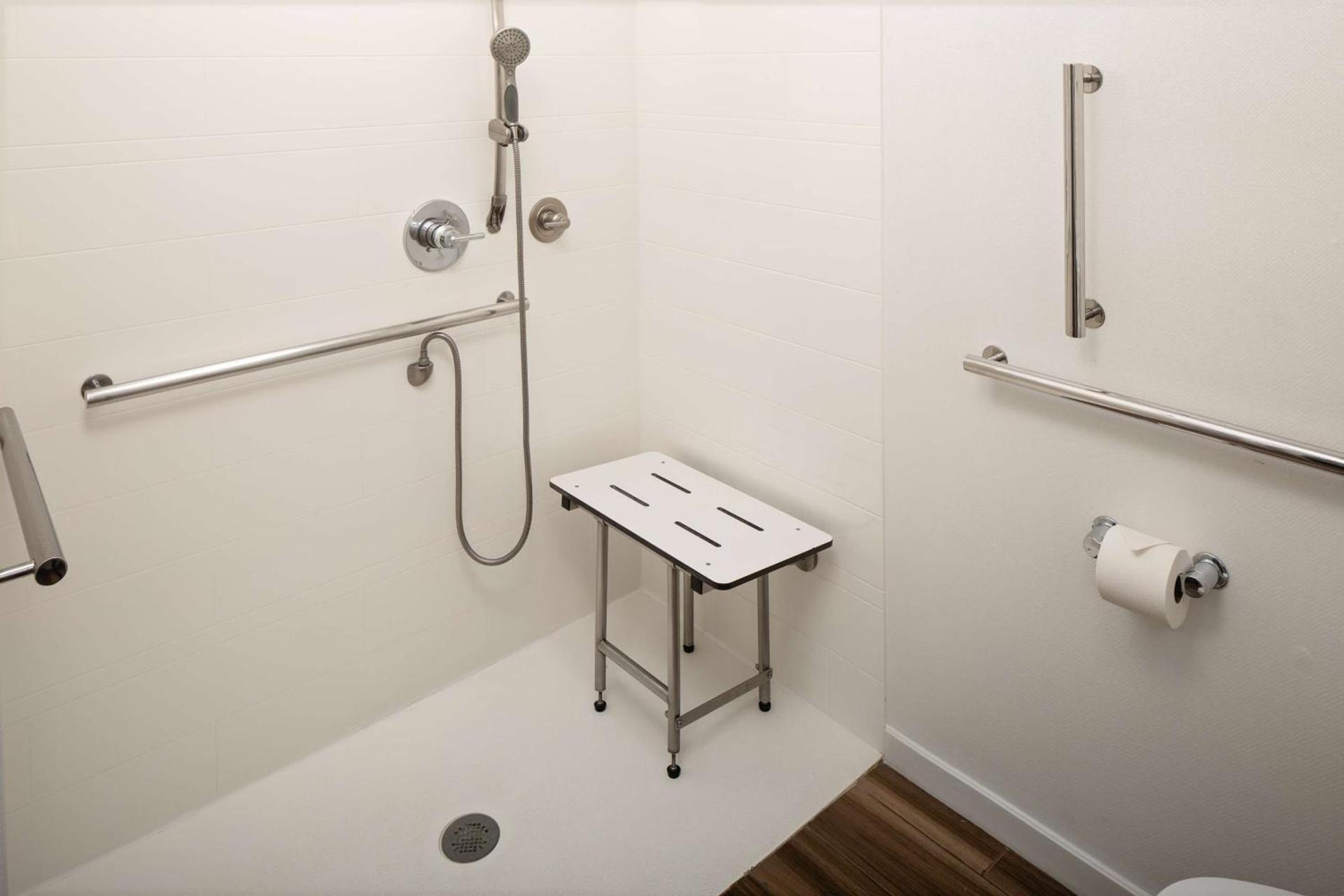 Hampton Inn & Suites Nashville-Airport photo 14