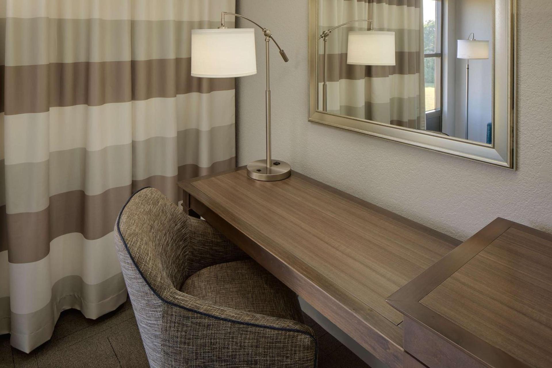 Hampton Inn & Suites Nashville-Airport photo 15