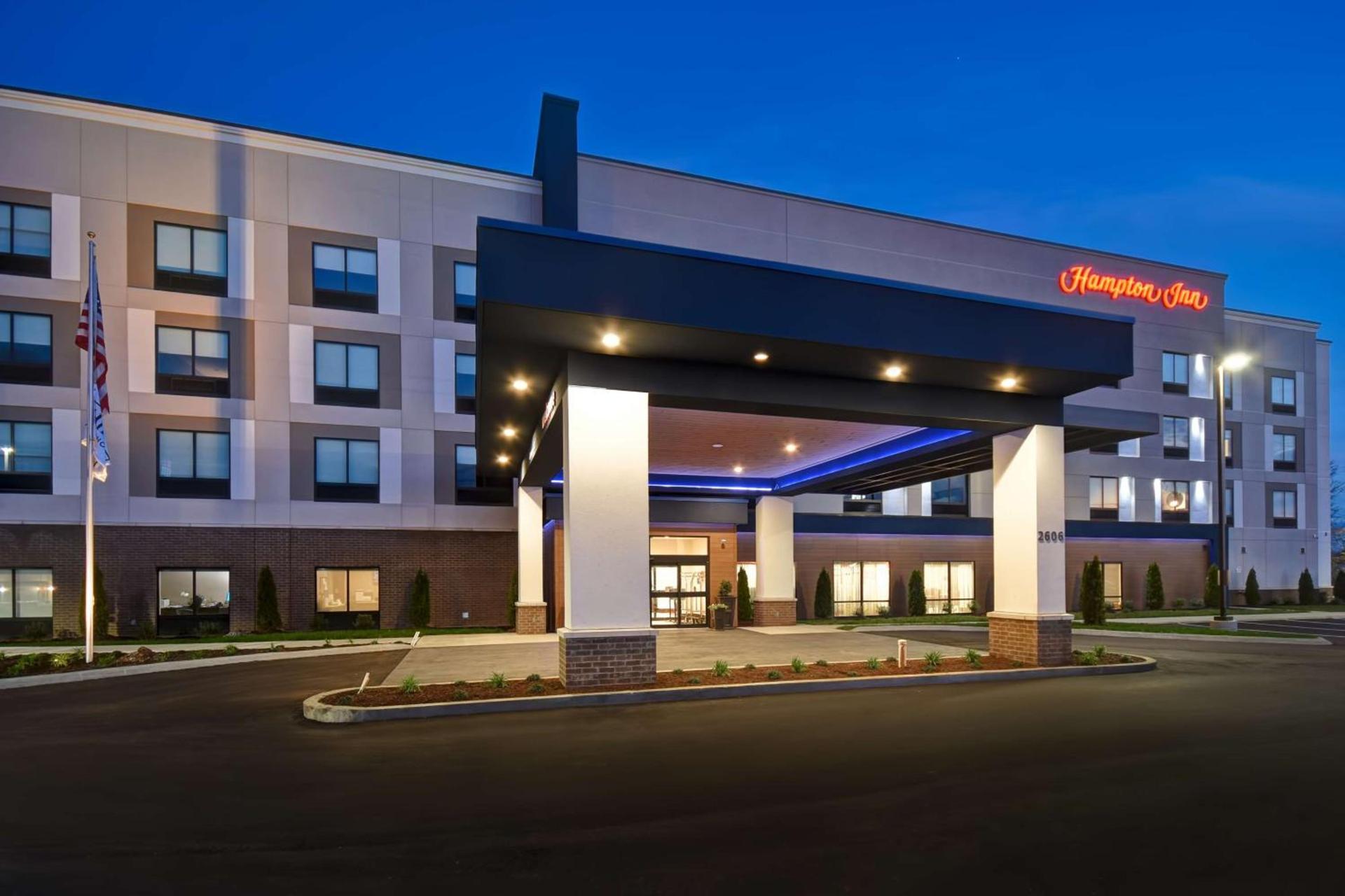 Hampton Inn Pleasant View photo 5