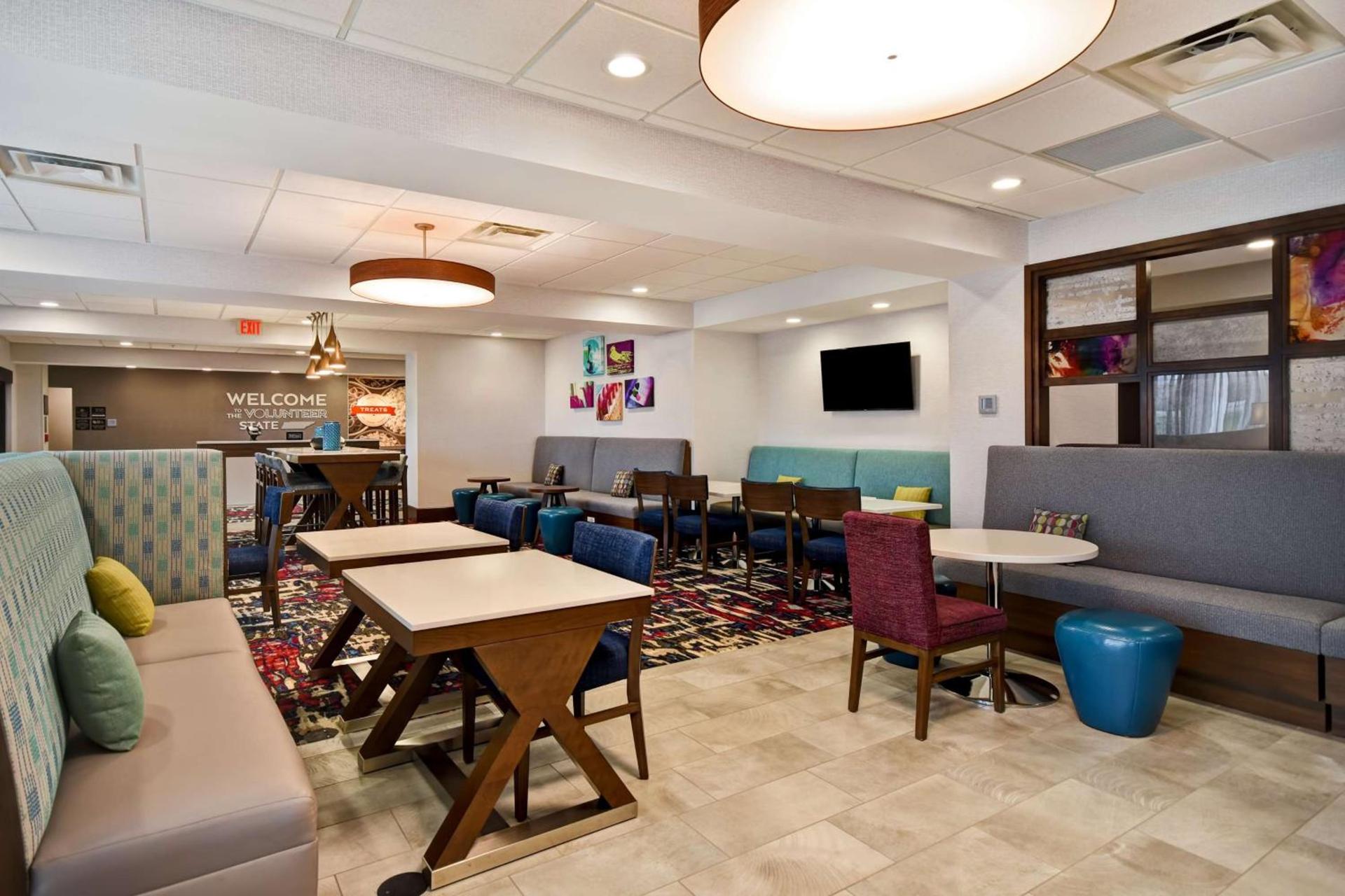 Hampton Inn Pleasant View photo 7