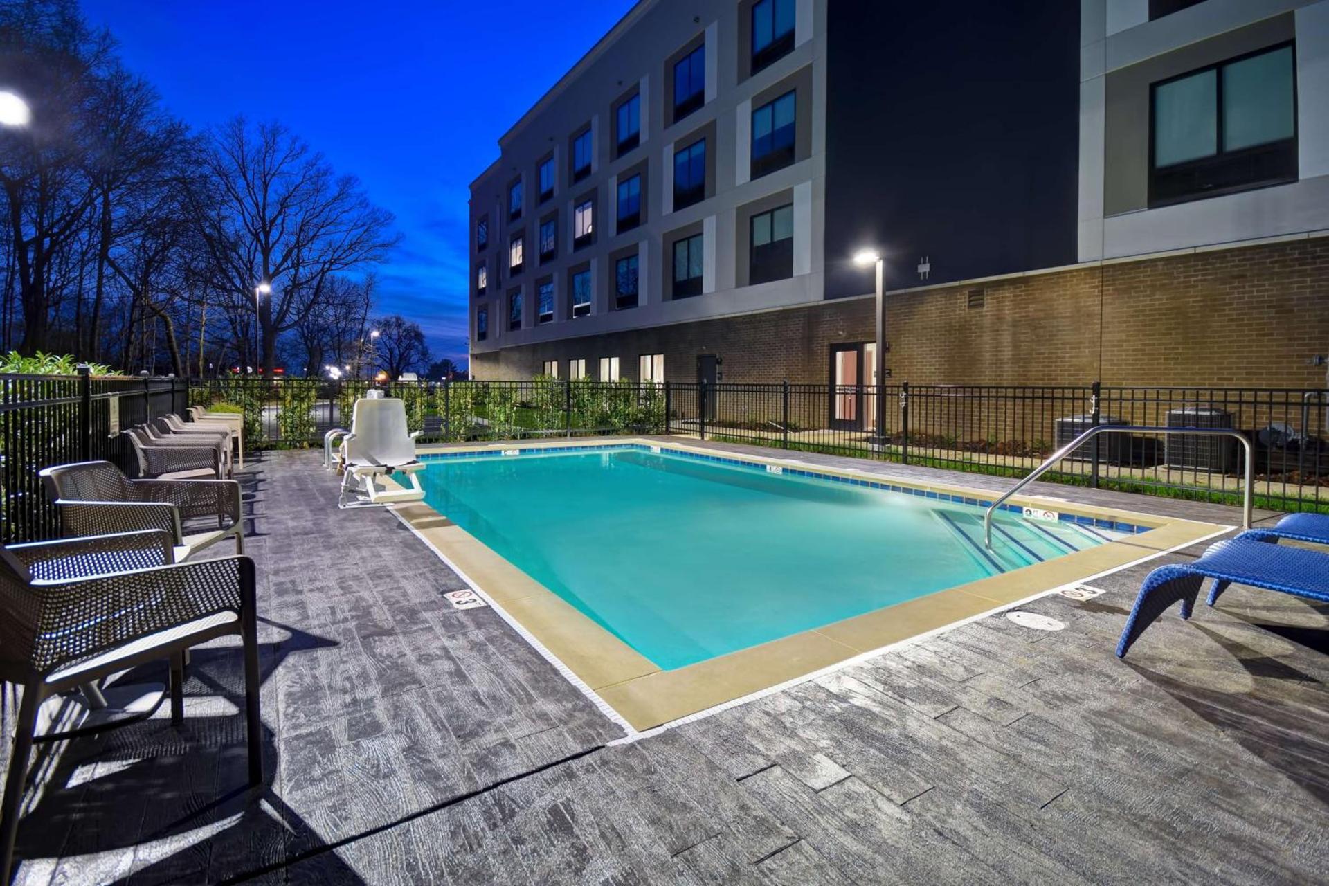 Hampton Inn Pleasant View photo 9
