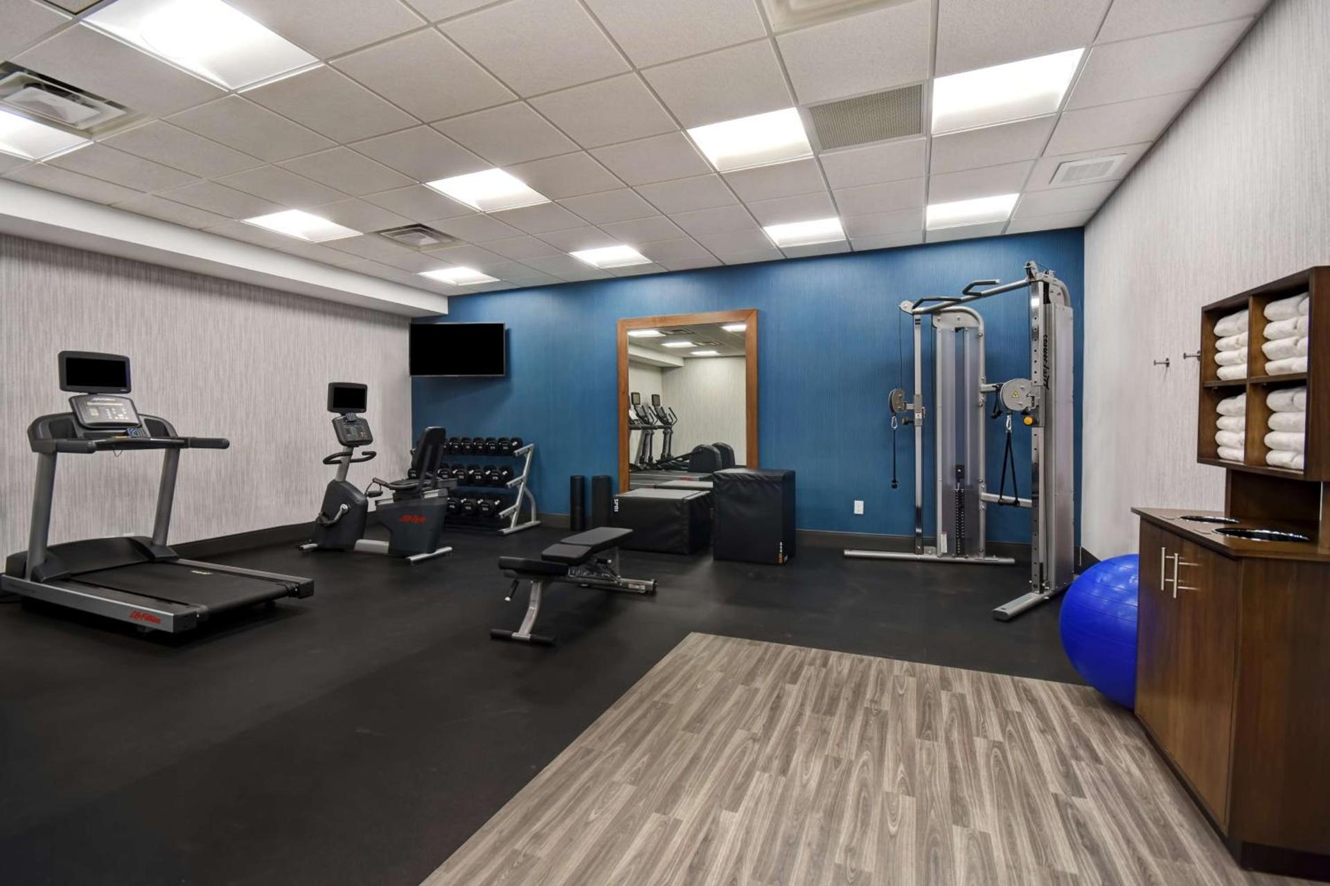 Hampton Inn Pleasant View photo 21