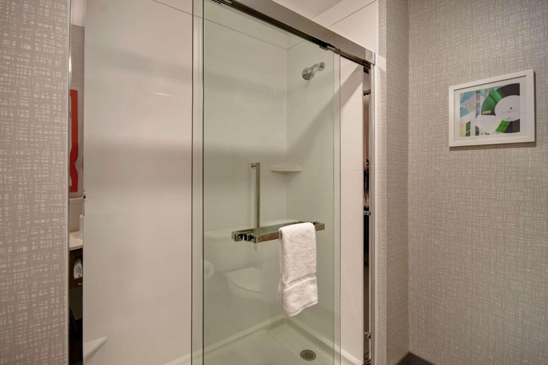 Hampton Inn Pleasant View photo 22