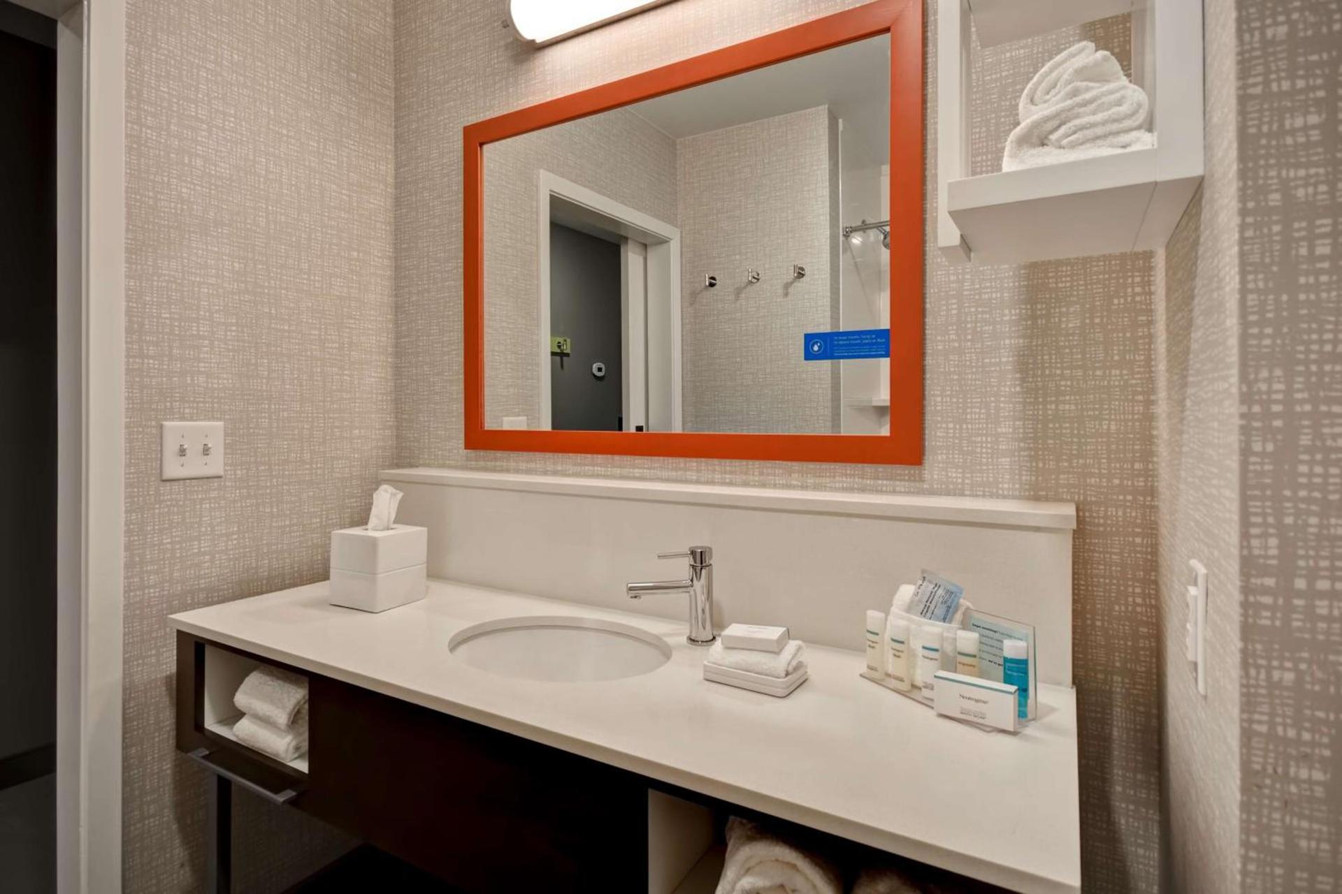 Hampton Inn Pleasant View photo 30