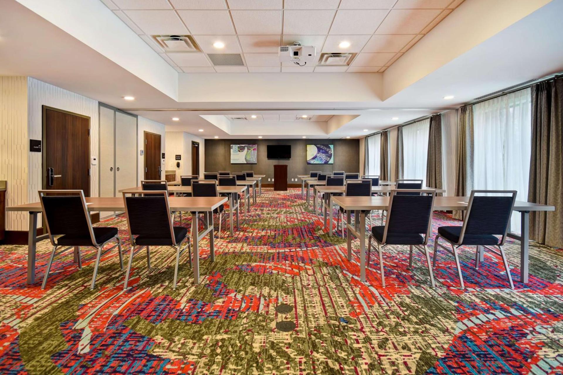 Hampton Inn Pleasant View photo 40