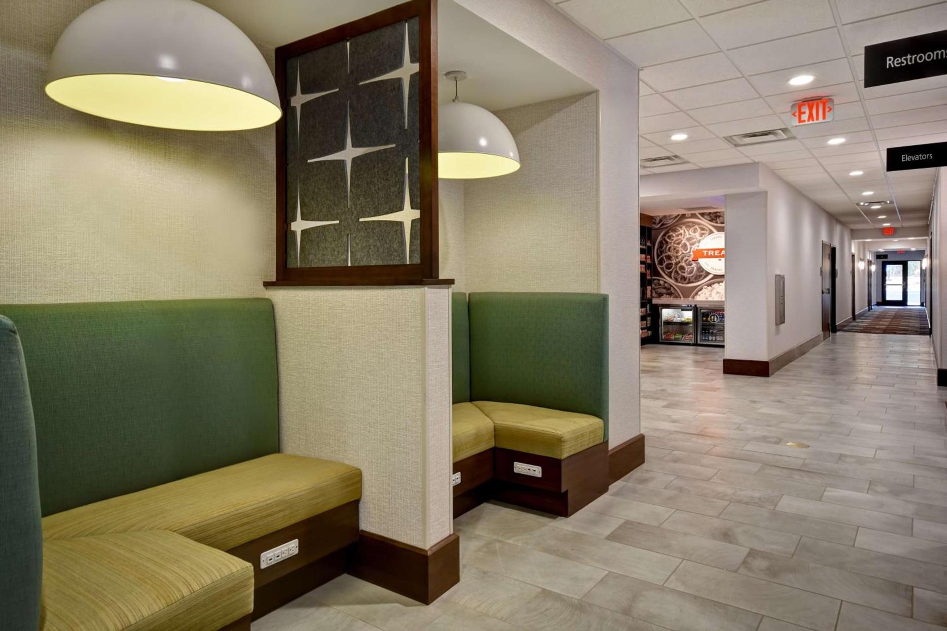 Hampton Inn Pleasant View photo 47