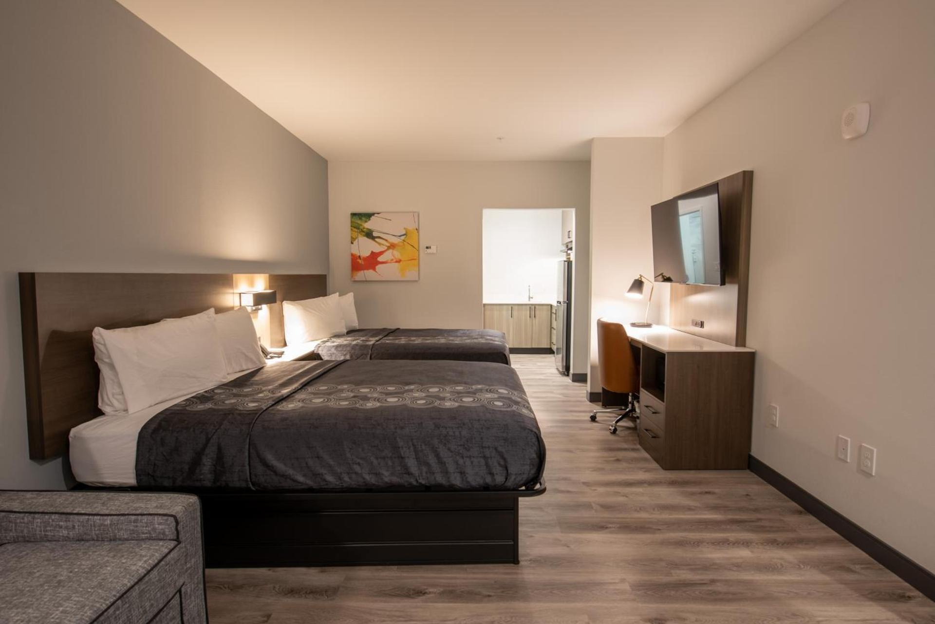 Express Inn & Suites photo 18