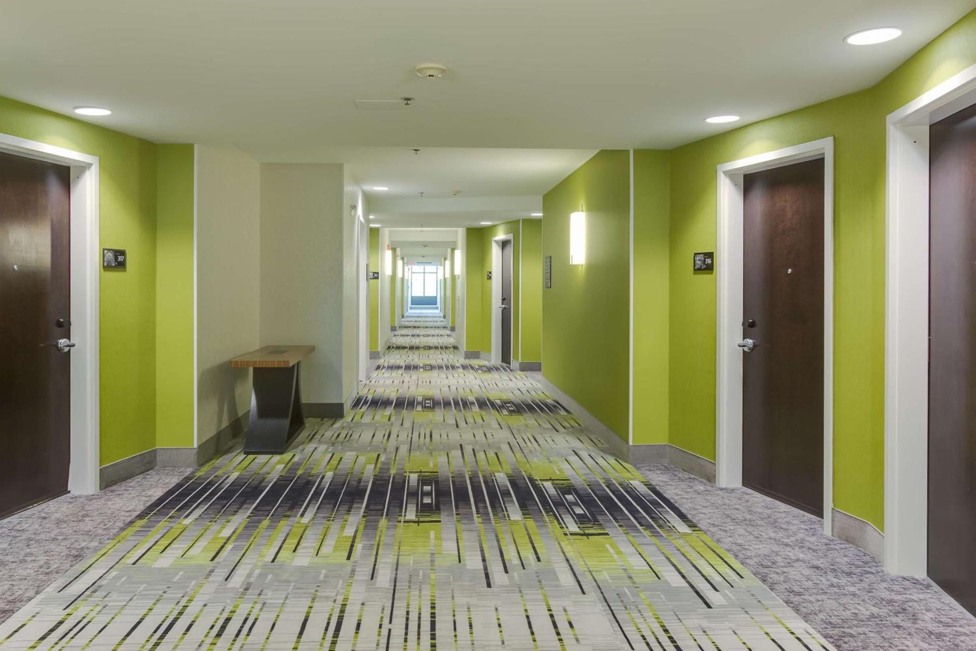 Hampton Inn White House photo 12