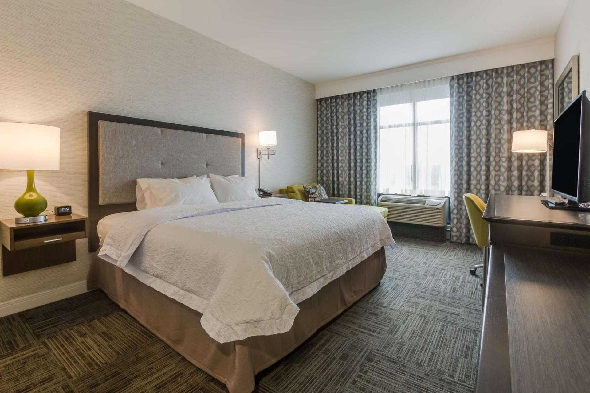 Hampton Inn White House photo 32
