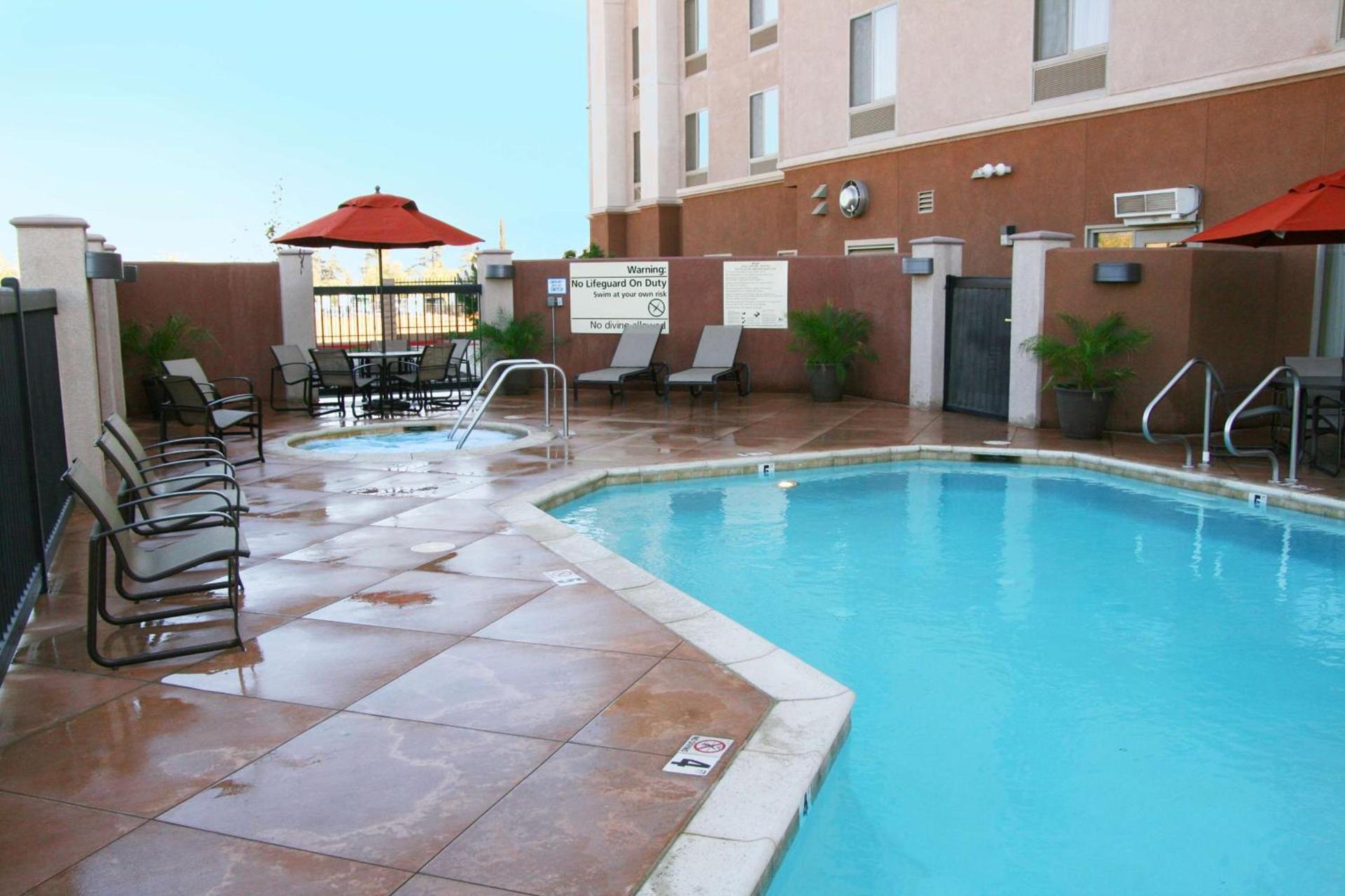 Hampton Inn & Suites Banning/Beaumont photo 12